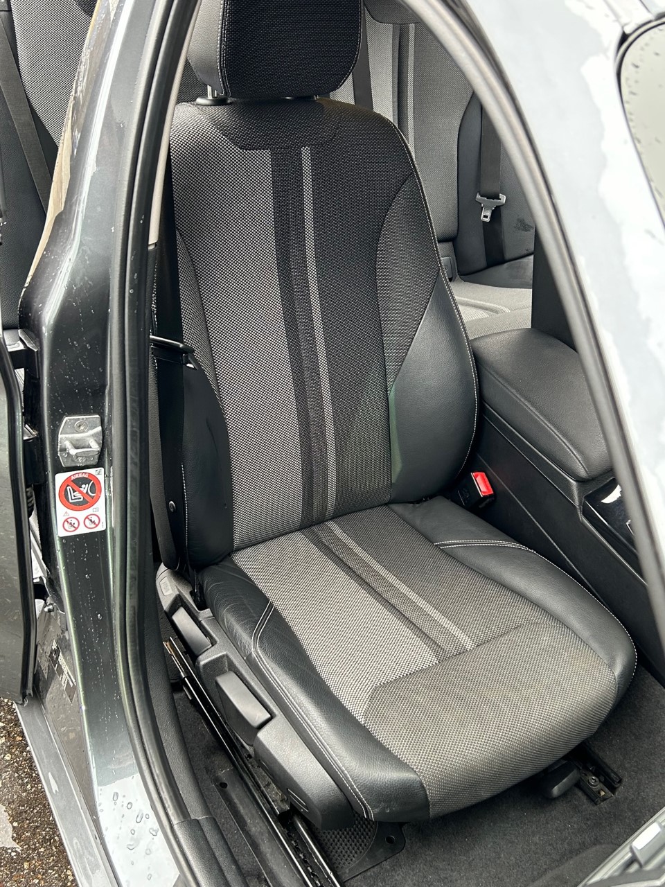 BMW 118d Urban Line-image-4