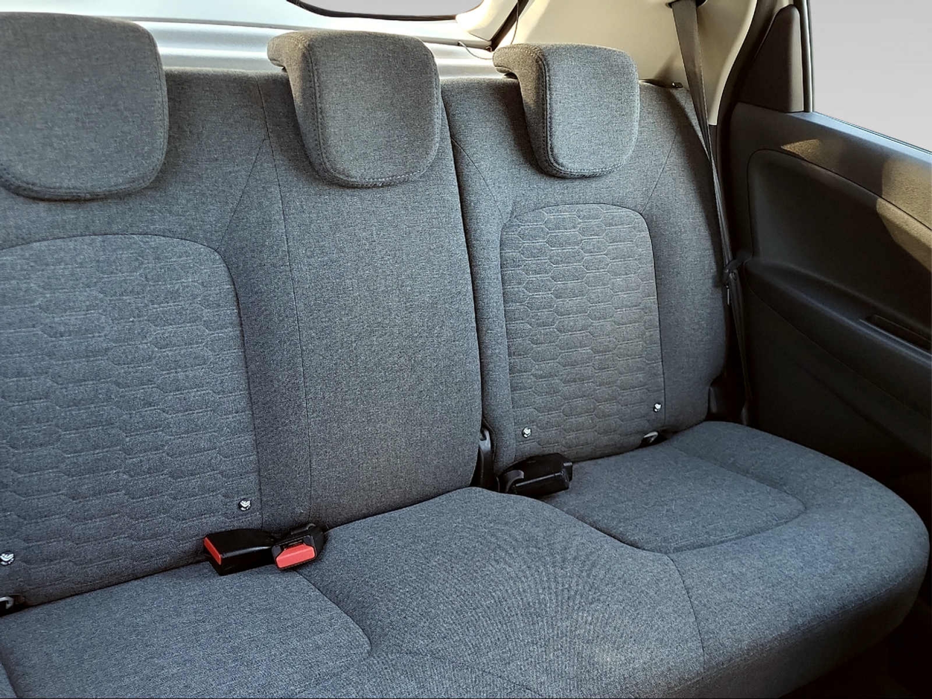 RENAULT Zoe-image-6