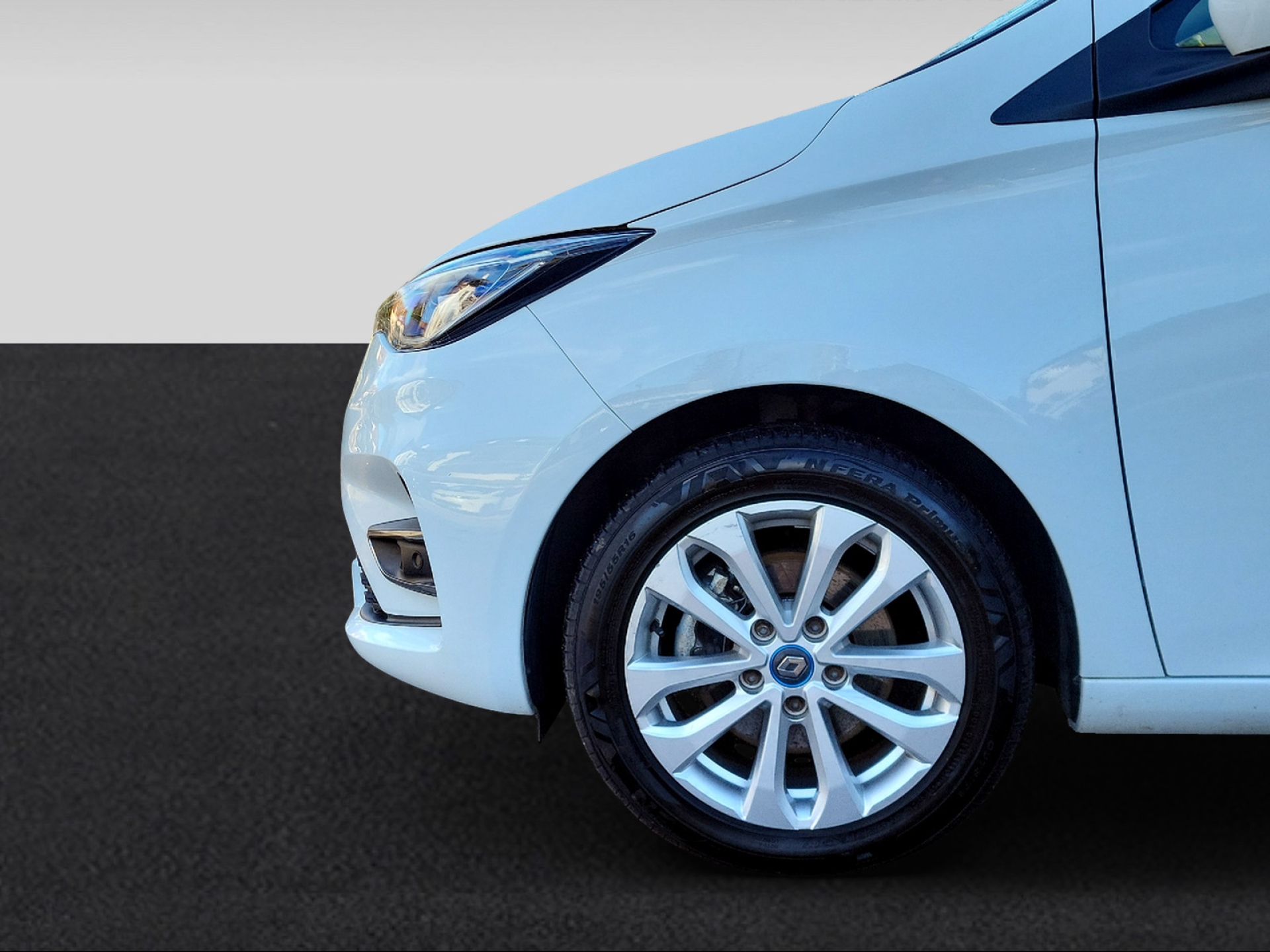 RENAULT Zoe-image-7
