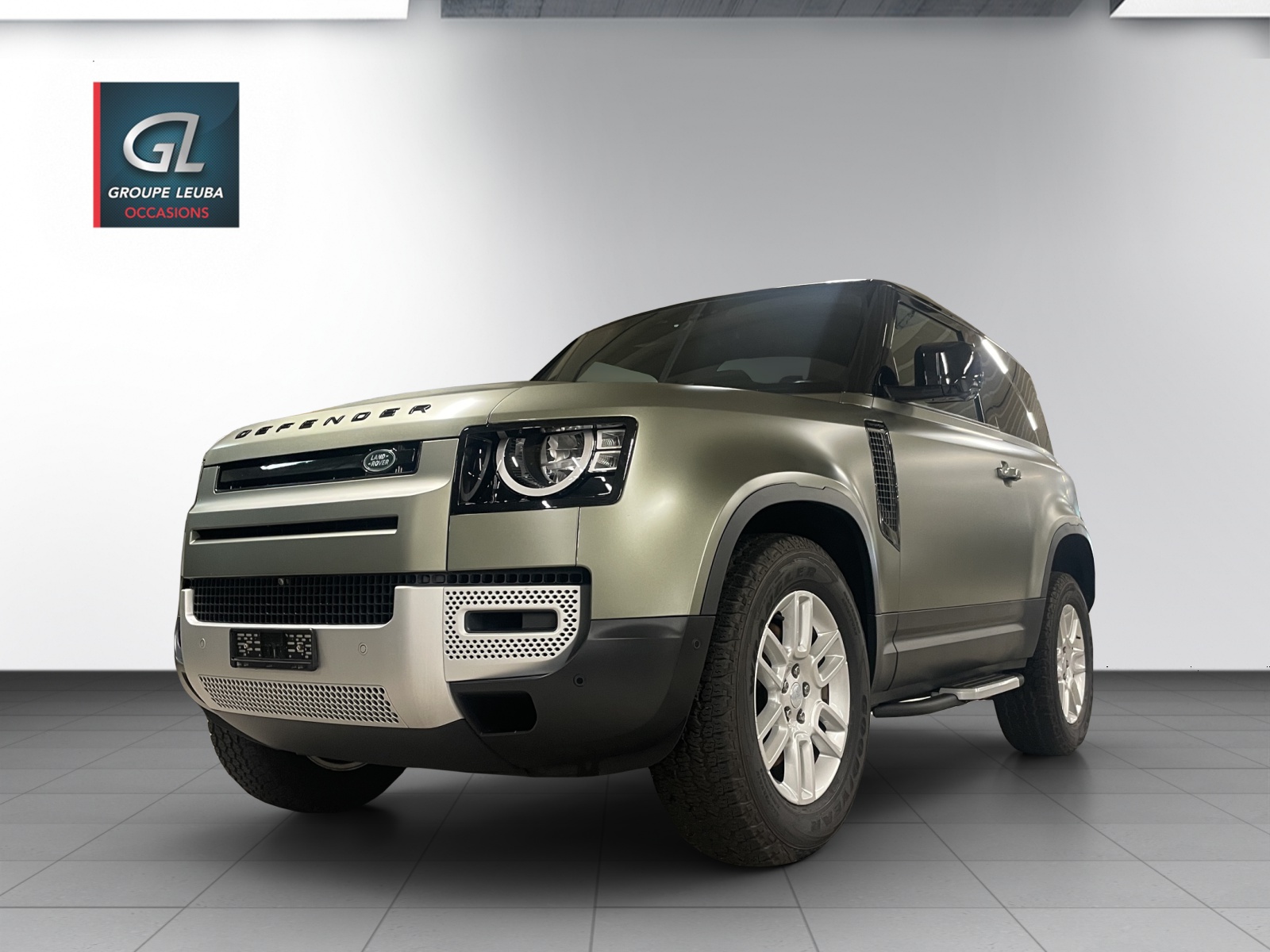 LAND ROVER Defender 110 P400 I6 X-Dynamic SE 3.0 AT8-image-14