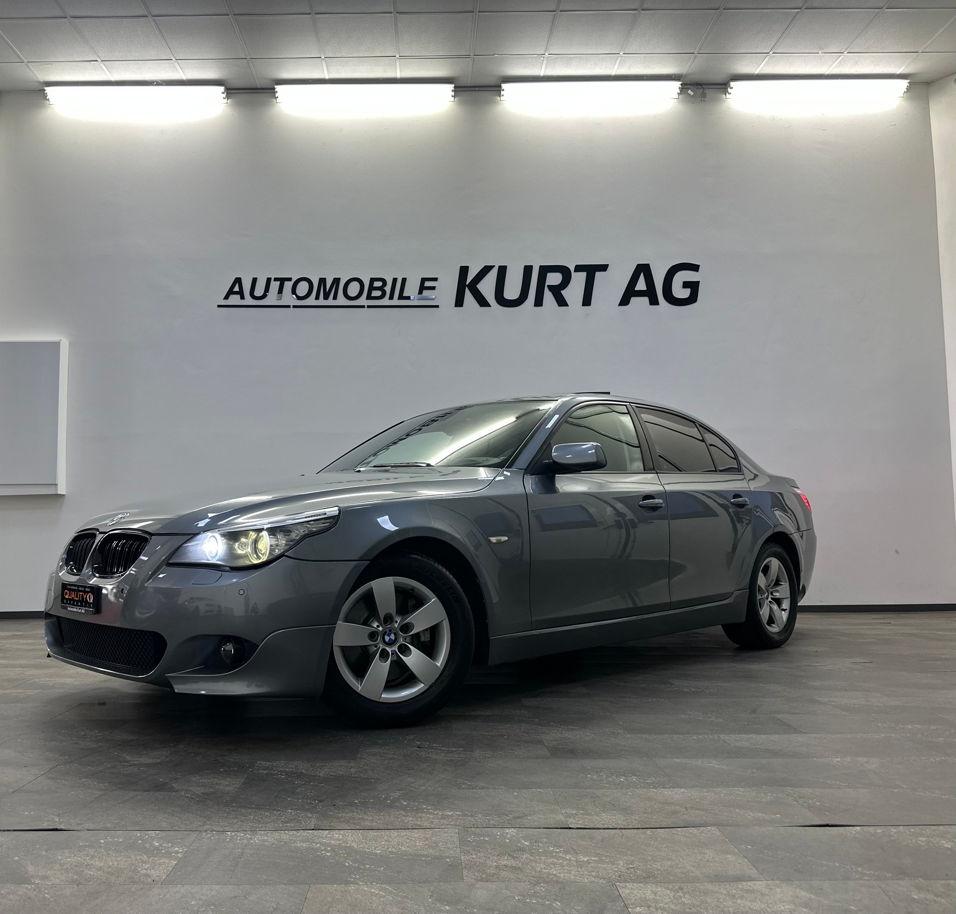 BMW 525d Steptronic-image-1
