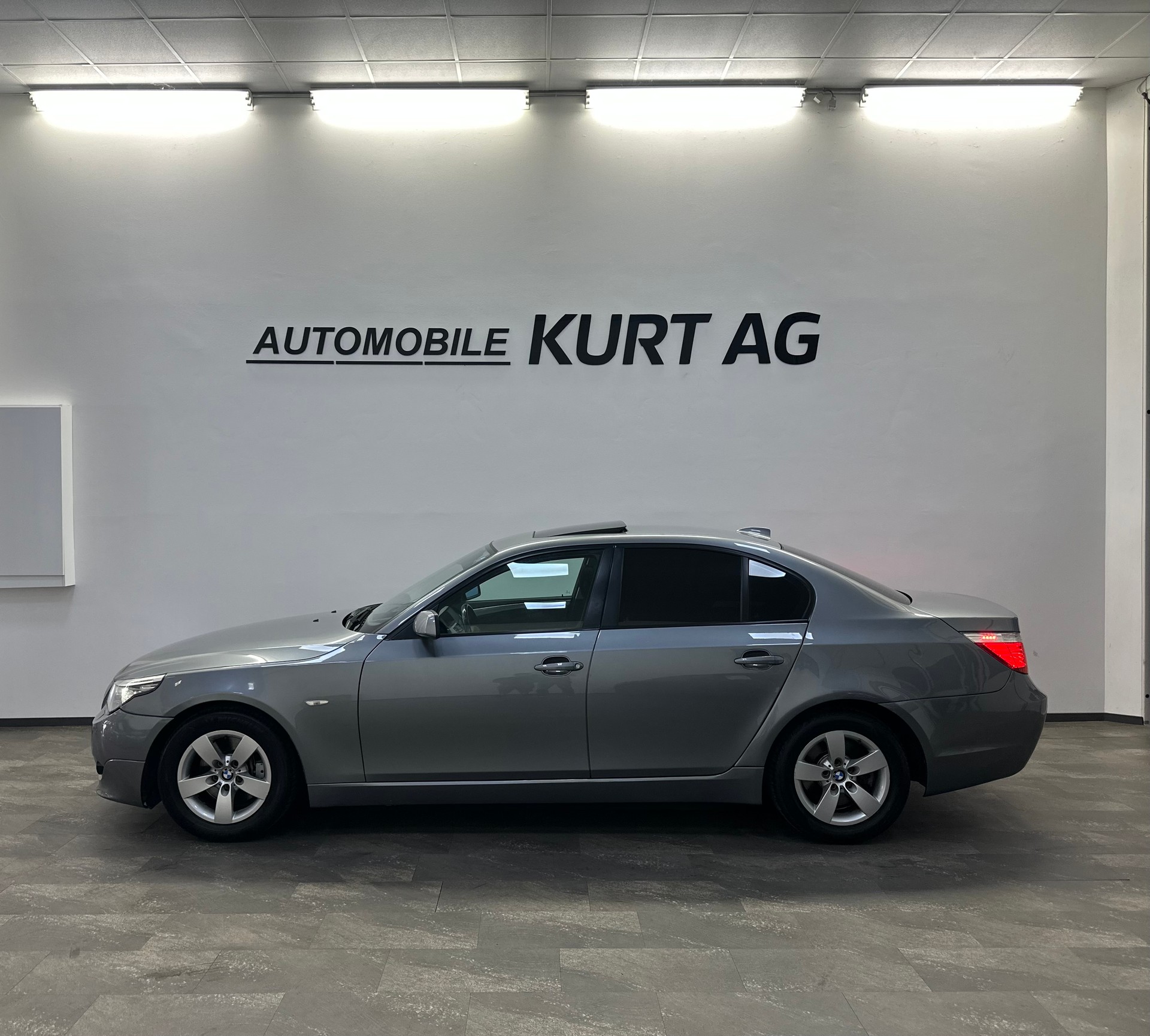 BMW 525d Steptronic-image-2