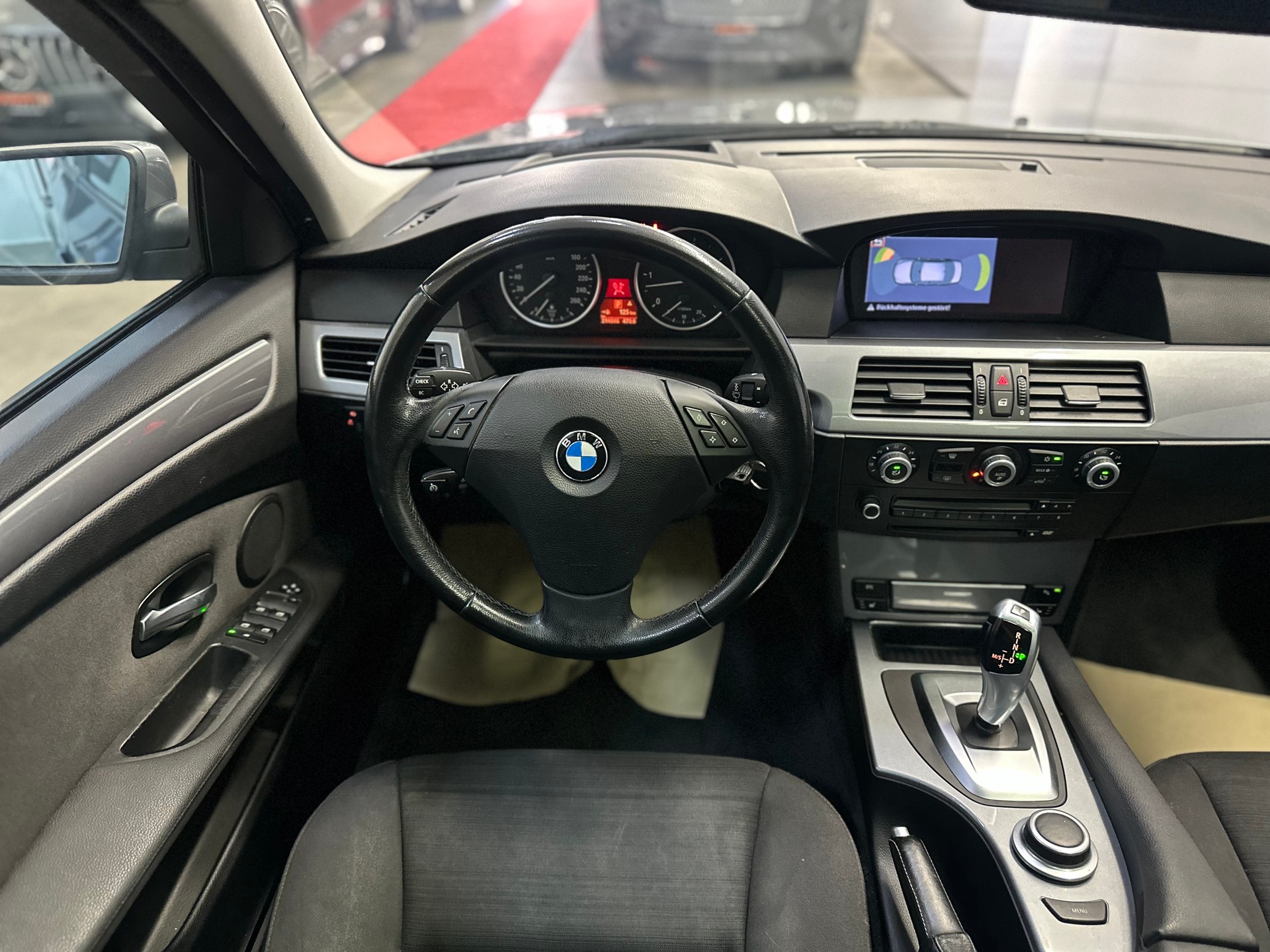 BMW 525d Steptronic-image-9