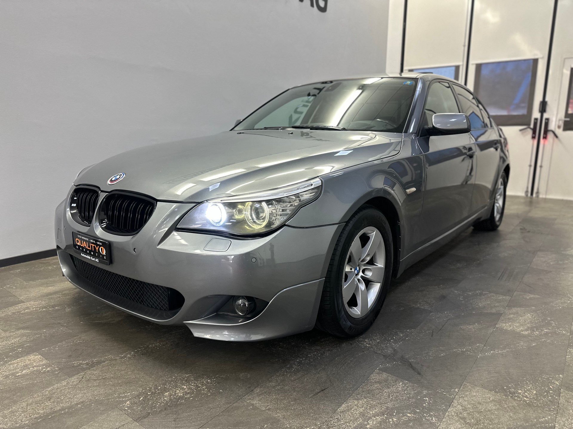 BMW 525d Steptronic-image-6