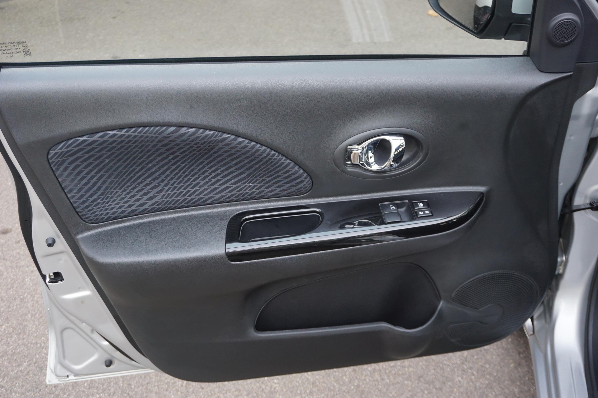 NISSAN Micra 1.2 12V N-Tec-image-8