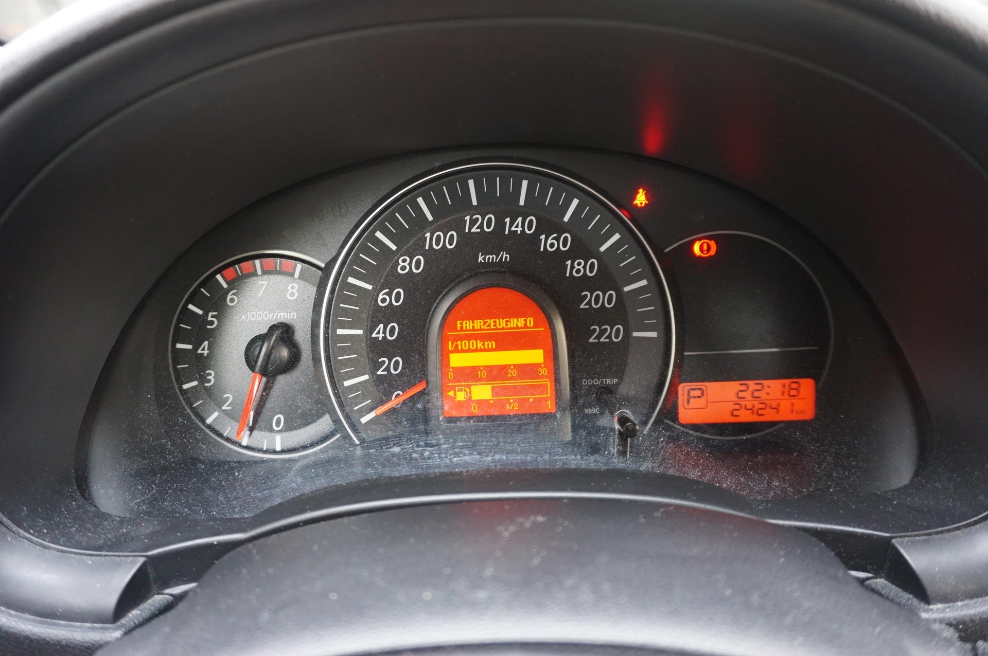 NISSAN Micra 1.2 12V N-Tec-image-10
