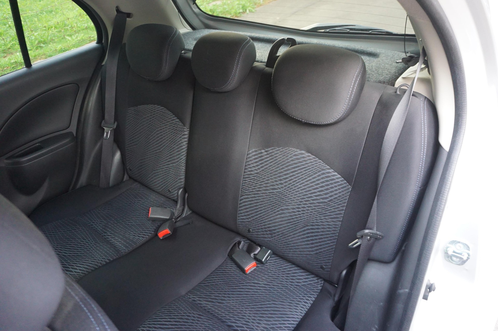 NISSAN Micra 1.2 12V N-Tec-image-6