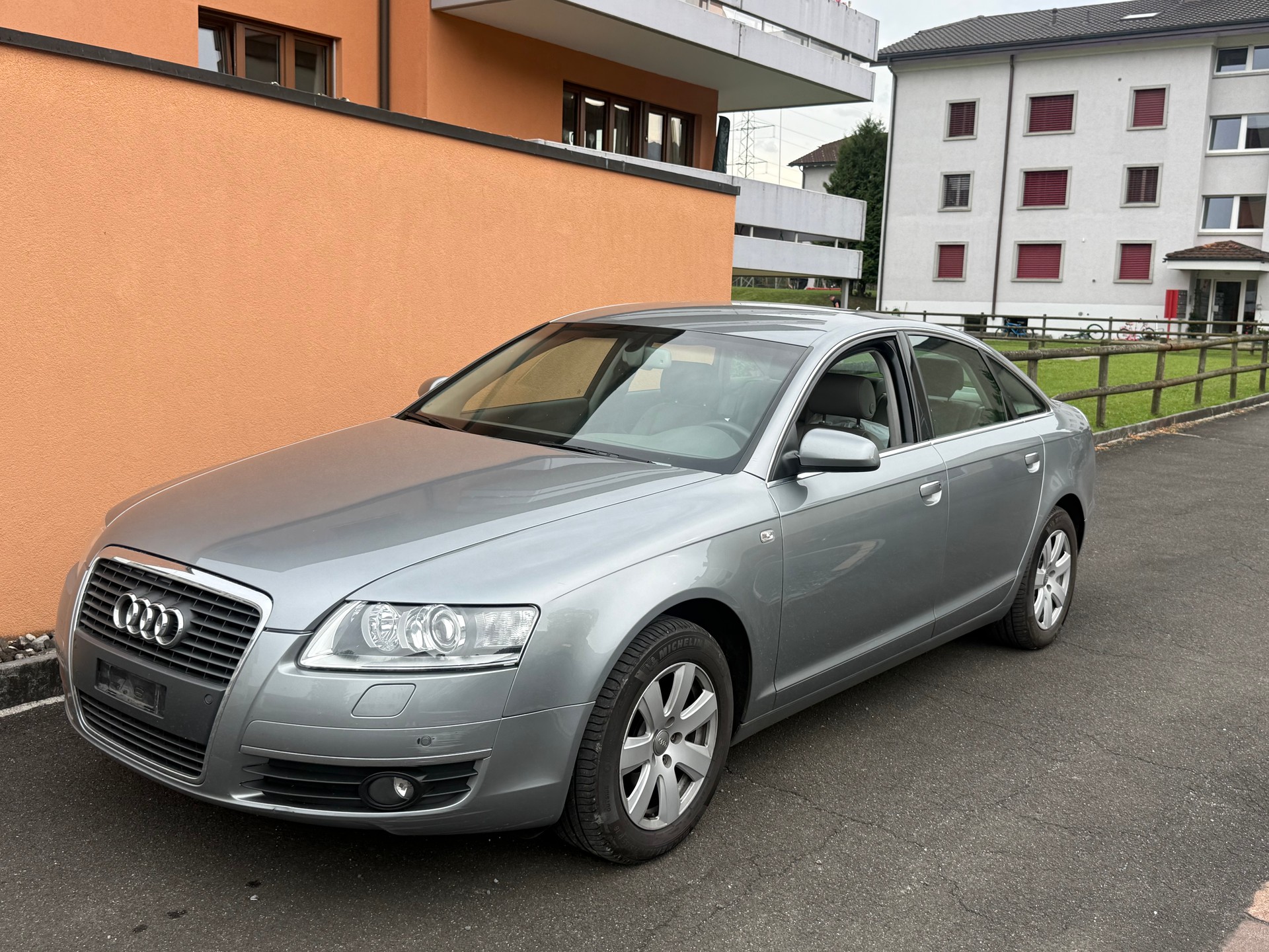 AUDI A6 Limousine 2.8 V6 FSI multitronic-image-2
