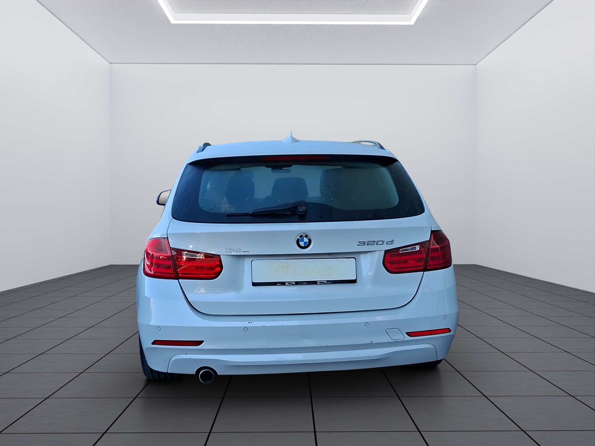 BMW 320d Touring Steptronic-image-5