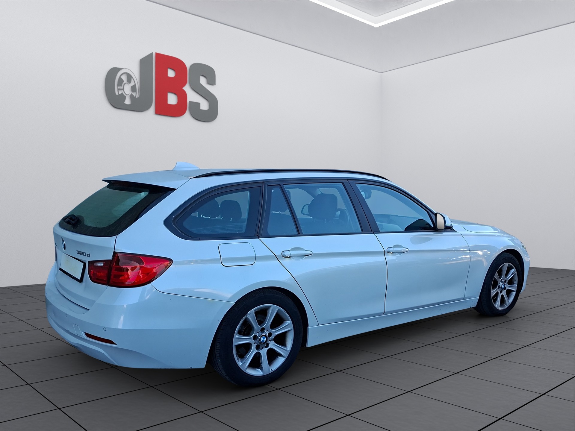 BMW 320d Touring Steptronic-image-4