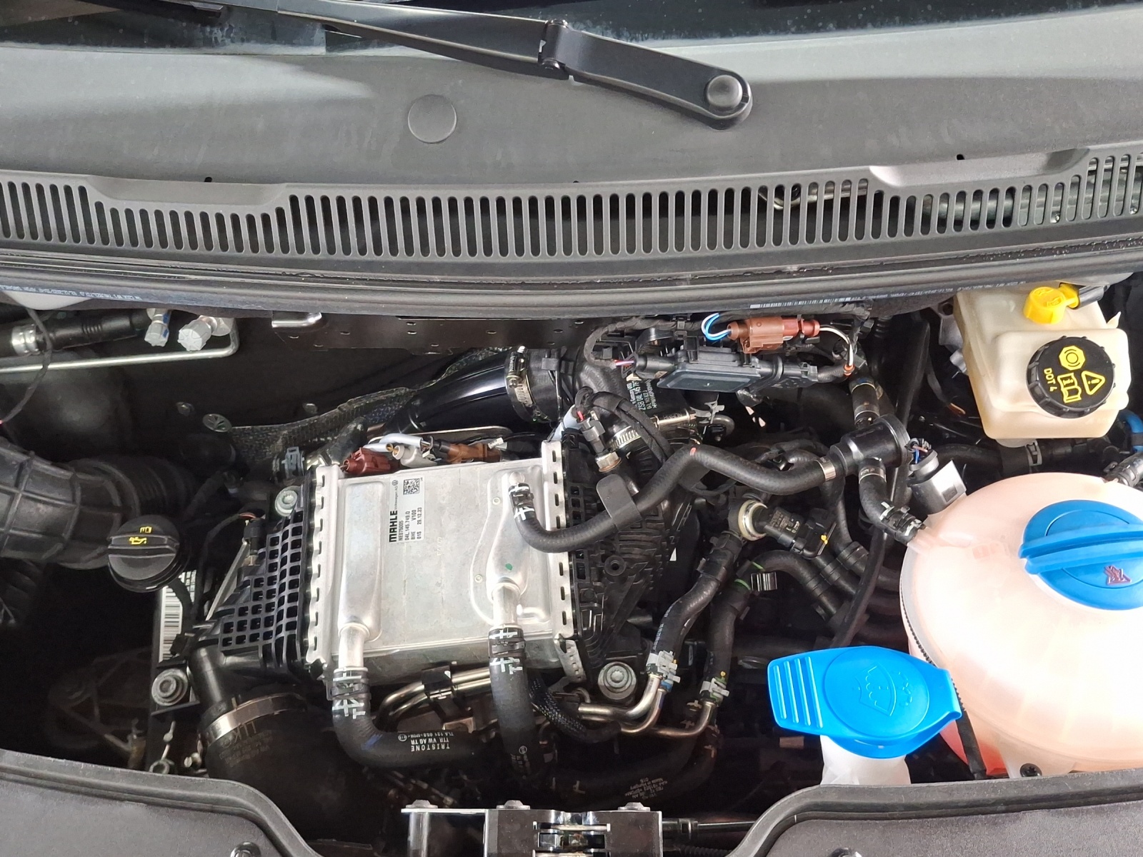 VW T6.1 2.0 TDI DSG-image-15