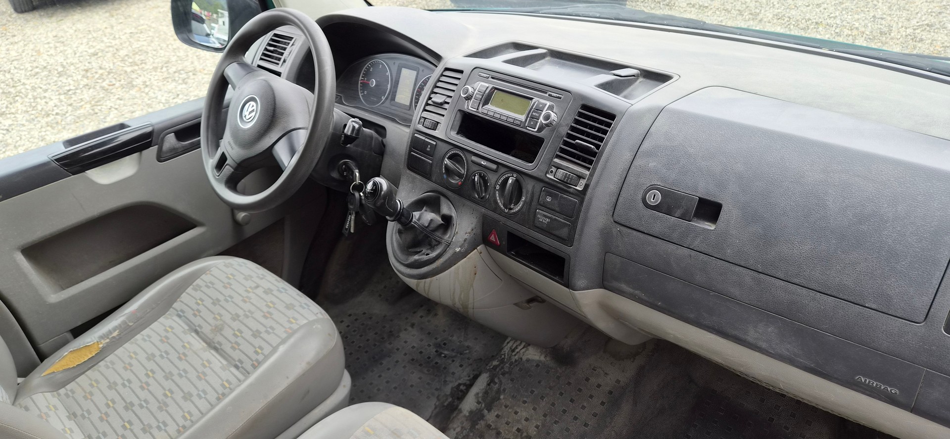 VW T5 2.0 TDI-image-4