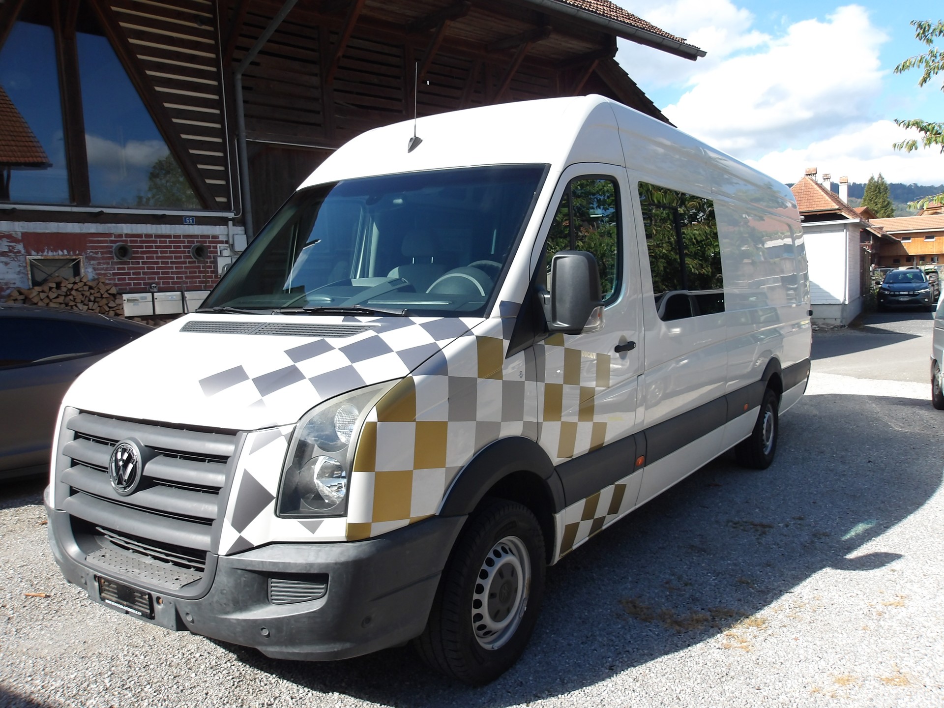 VW Crafter 35 2.5 BlueTDI 164 PS-image-0