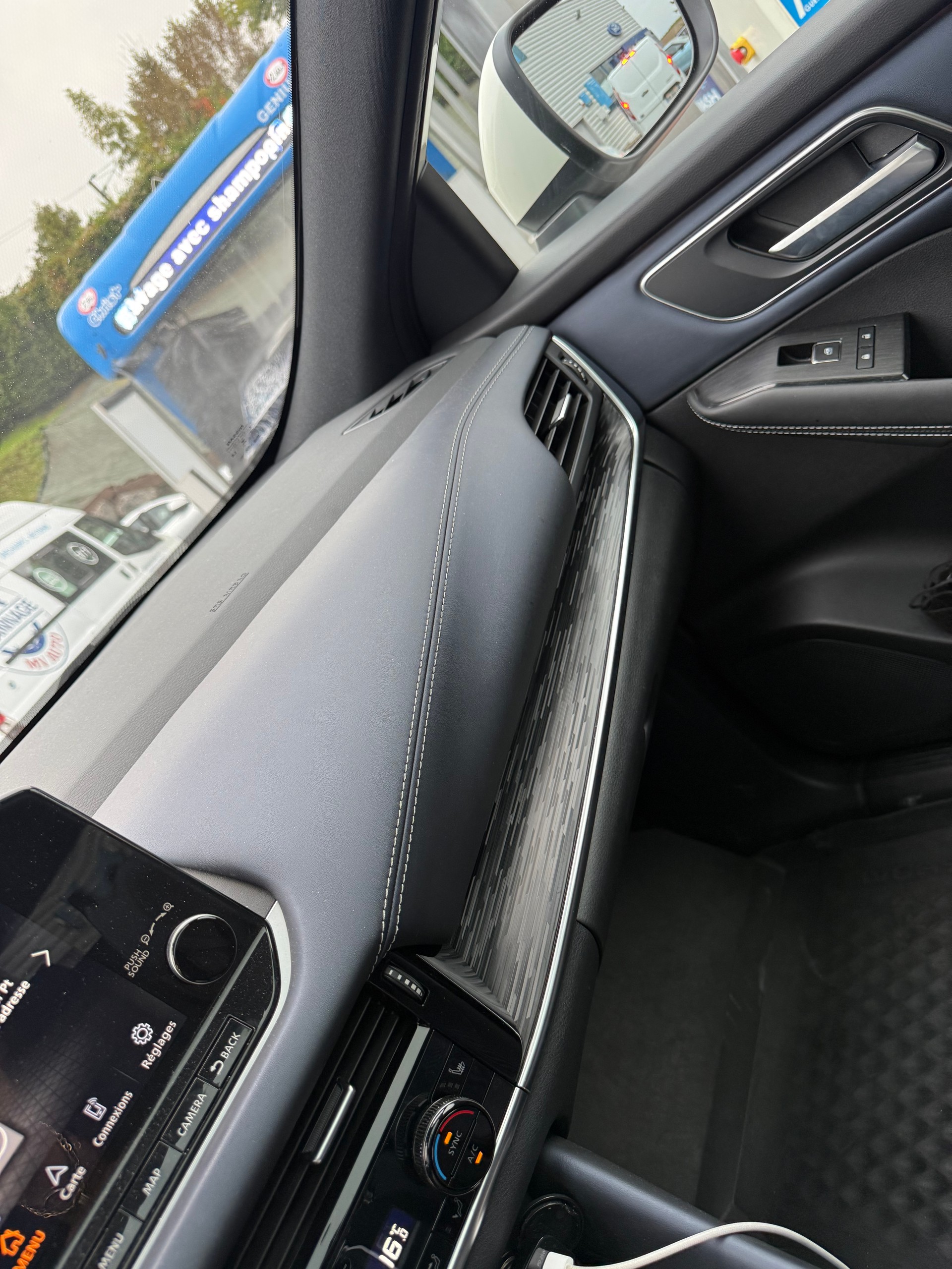 NISSAN Qashqai 1.3 DIG-T MHEV N-Connecta Xtronic 4x4-image-13