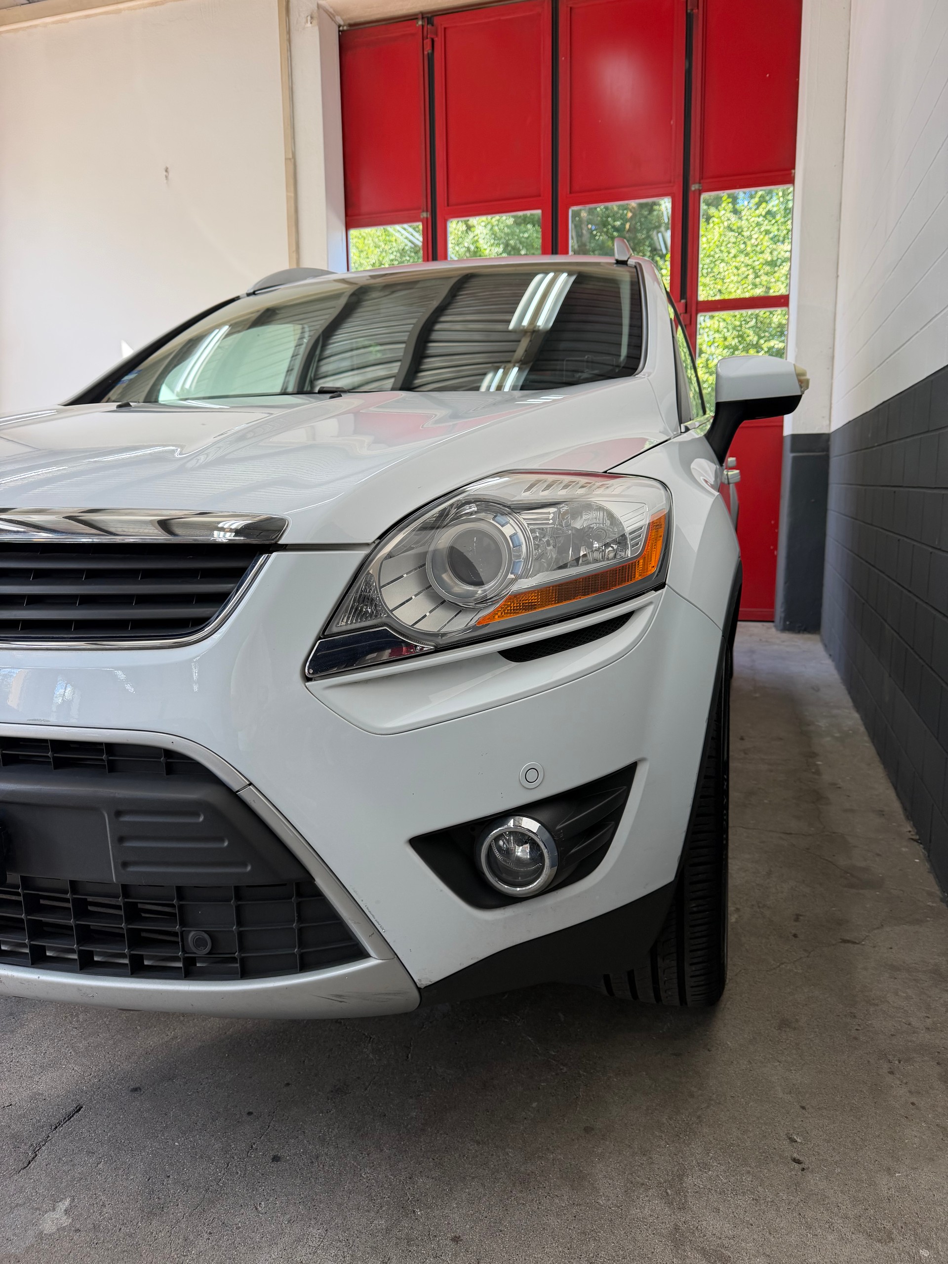 FORD Kuga 2.5 Turbo Titanium 4WD Automatic //NEU AB MFK!-image-2
