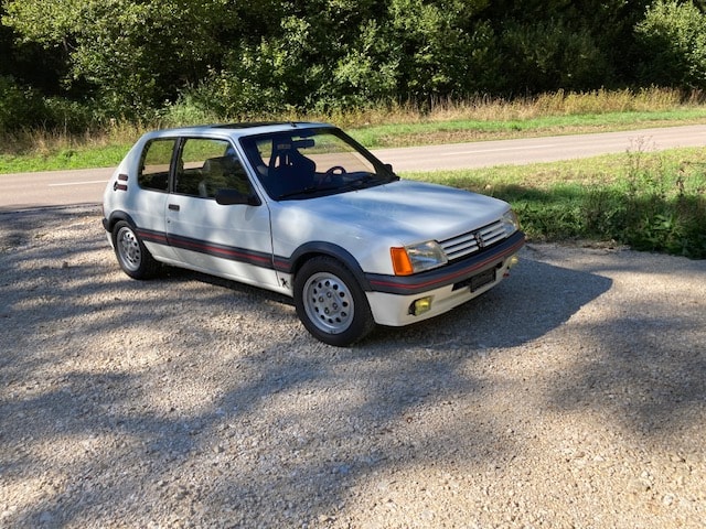 PEUGEOT 1.6 GTi