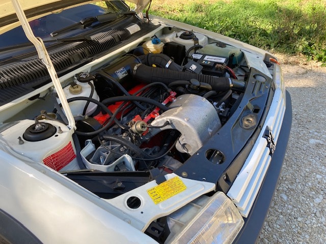 PEUGEOT 1.6 GTi-image-12