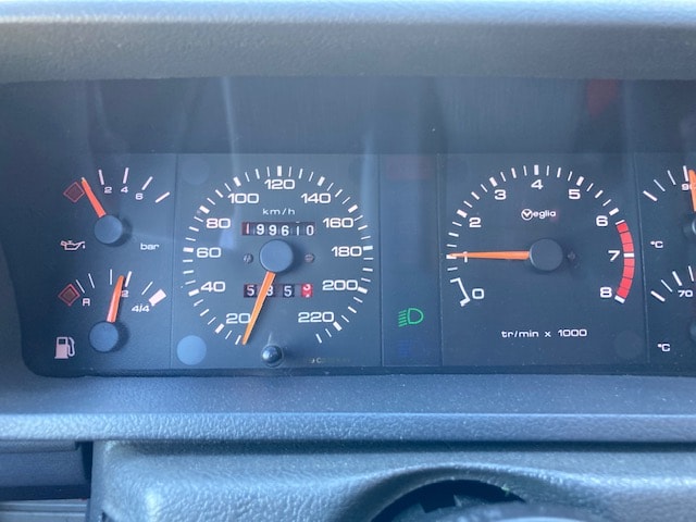 PEUGEOT 1.6 GTi-image-17