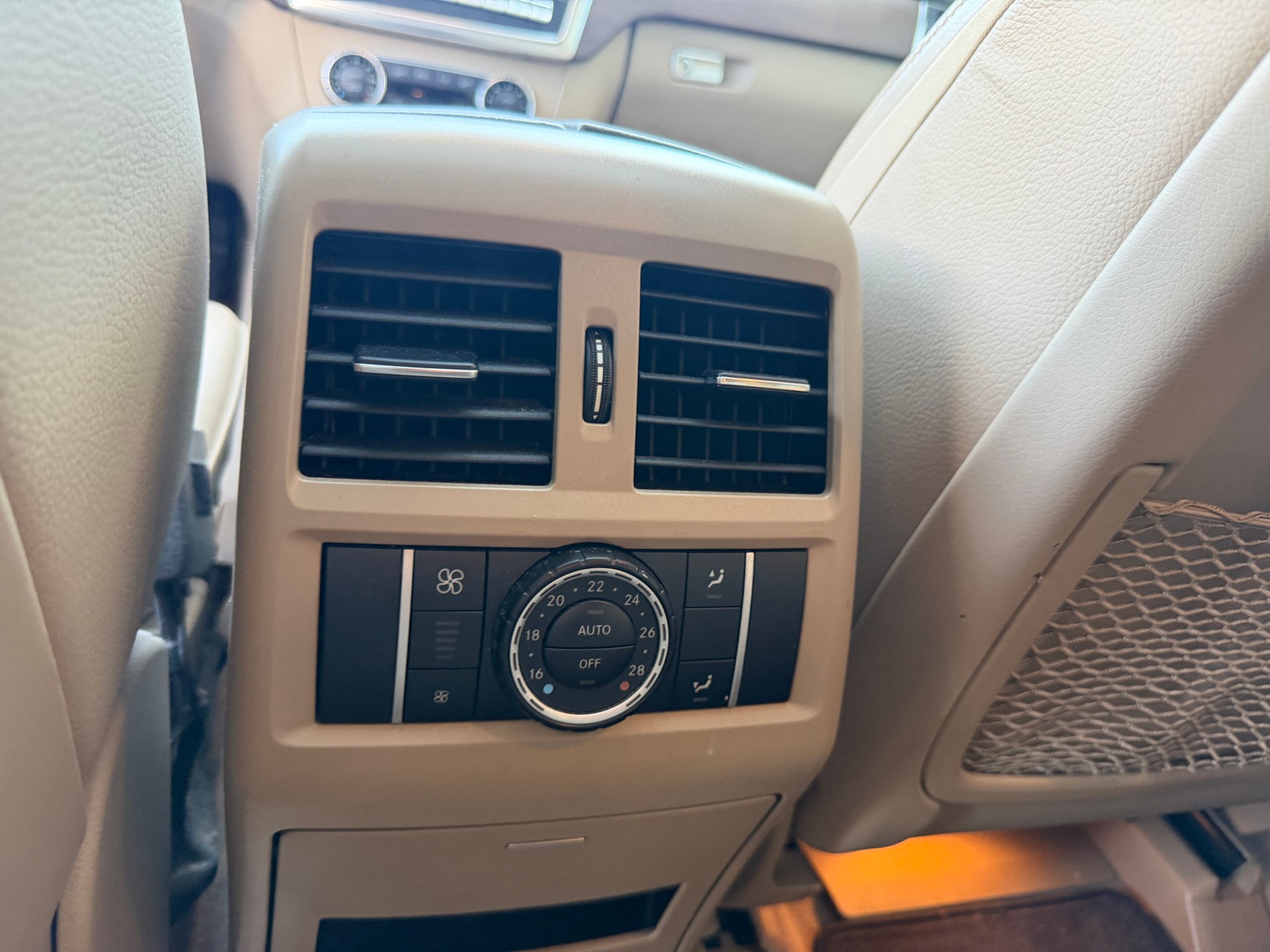 MERCEDES-BENZ ML 500 Executive 4Matic 7G-Tronic-image-10