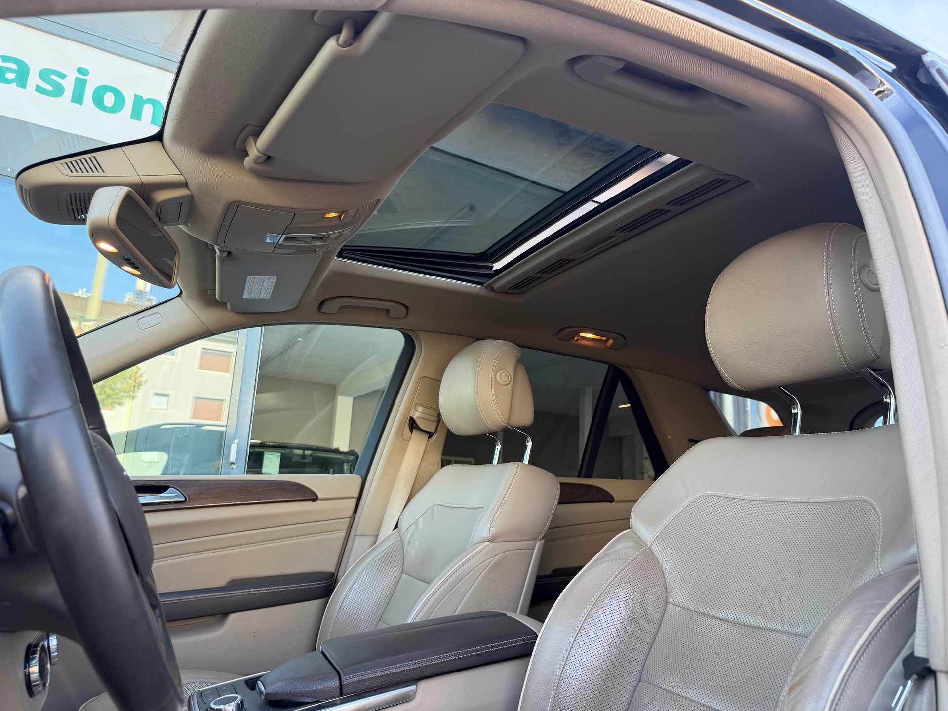 MERCEDES-BENZ ML 500 Executive 4Matic 7G-Tronic-image-13