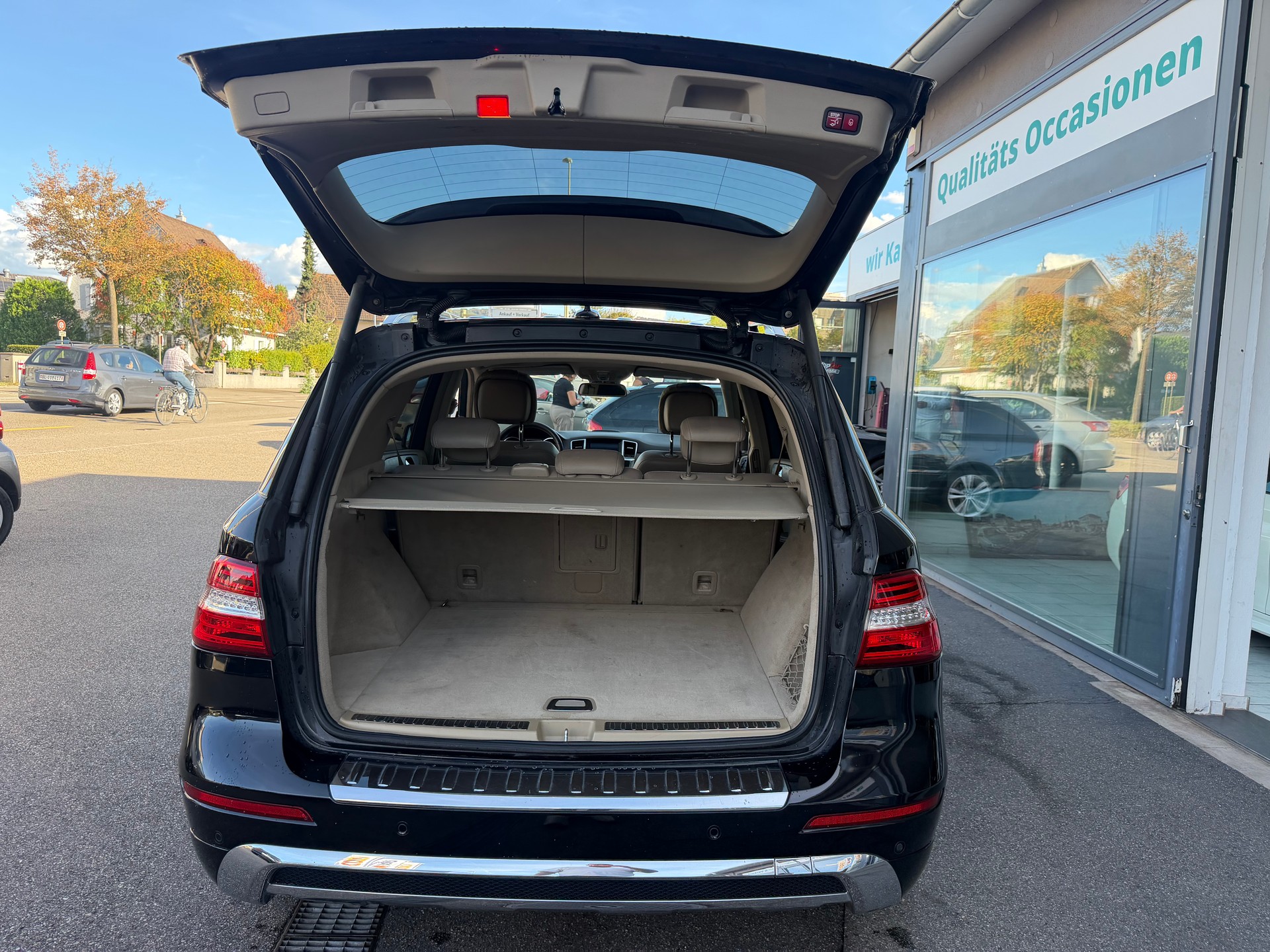 MERCEDES-BENZ ML 500 Executive 4Matic 7G-Tronic-image-8