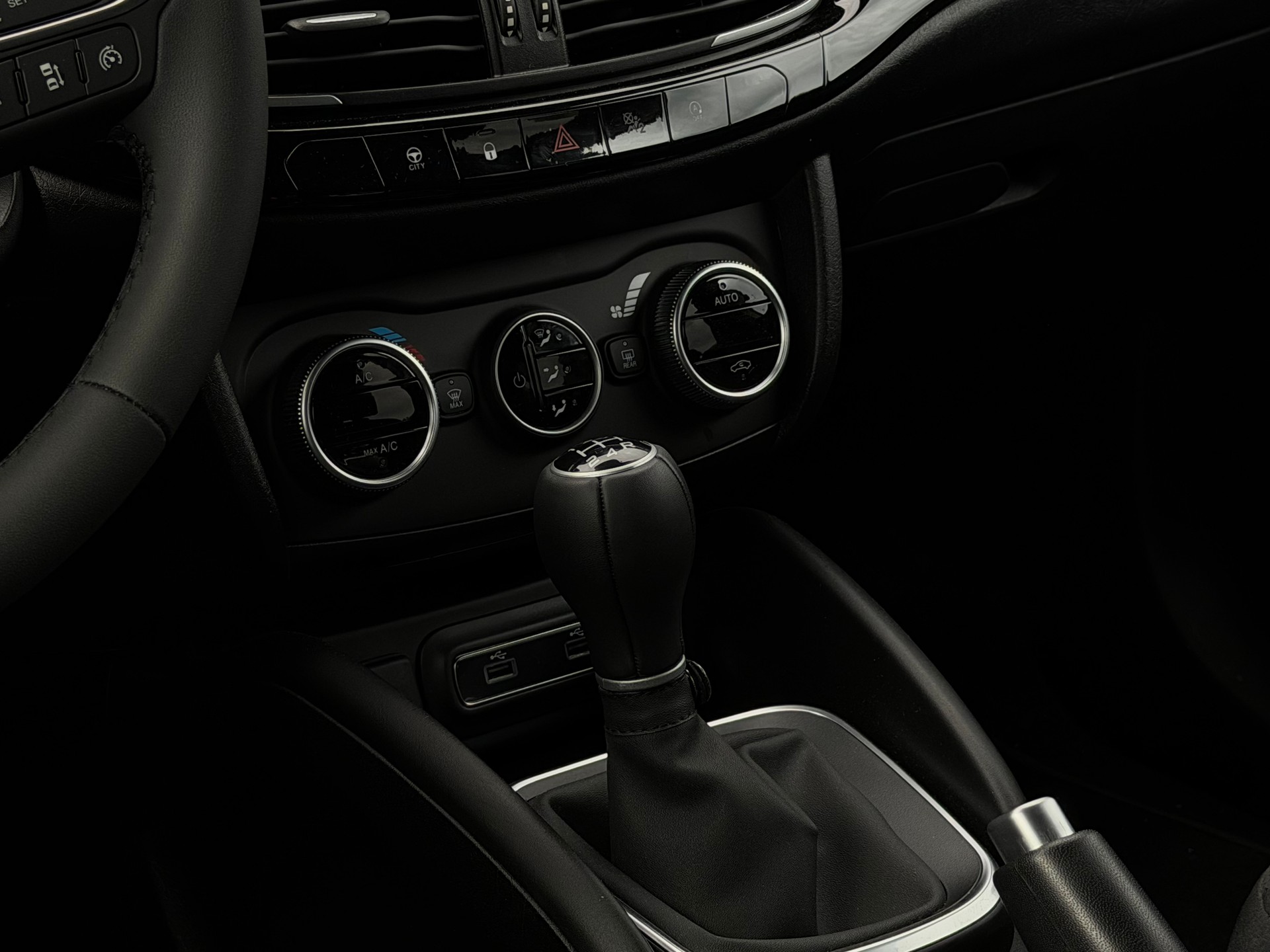 FIAT Tipo 1.0 T3 Station Wagon Life-image-11