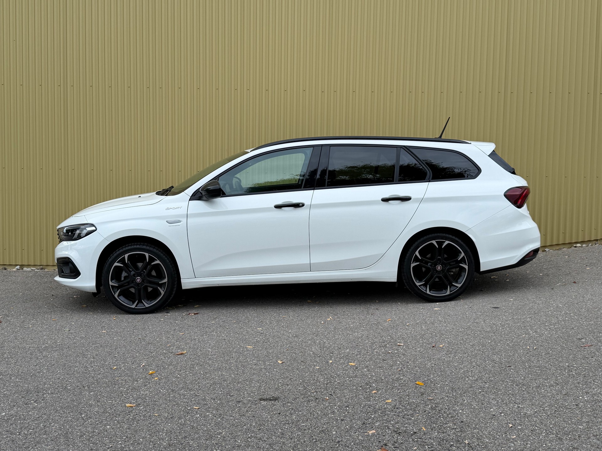 FIAT Tipo 1.0 T3 Station Wagon Life-image-2