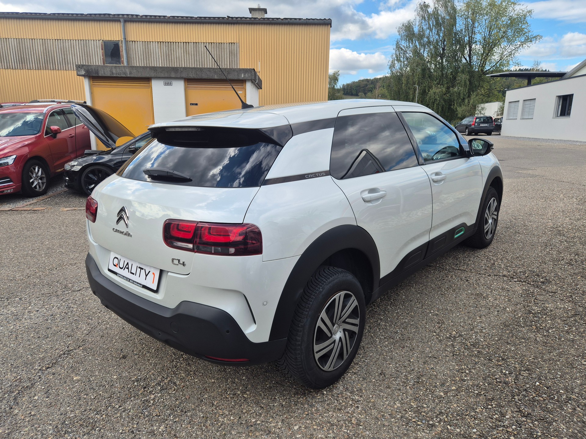 CITROEN C4 Cactus 1.2 e-THP Shine Editionl EAT6-image-11