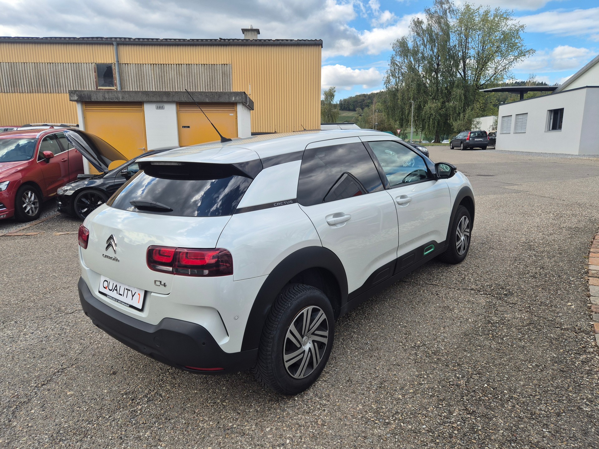 CITROEN C4 Cactus 1.2 e-THP Shine Editionl EAT6-image-1