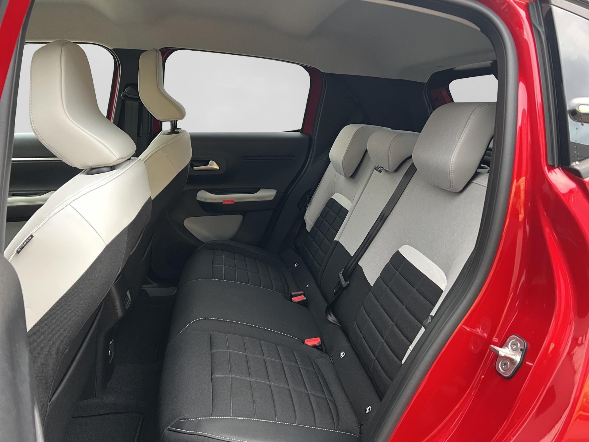 CITROEN e-C3 Max-image-6
