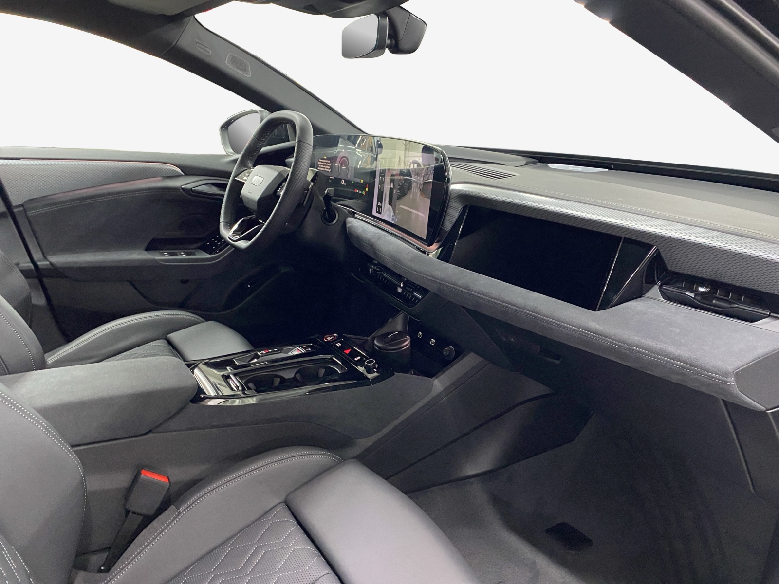 AUDI A6 Avant e-tron quattro-image-13
