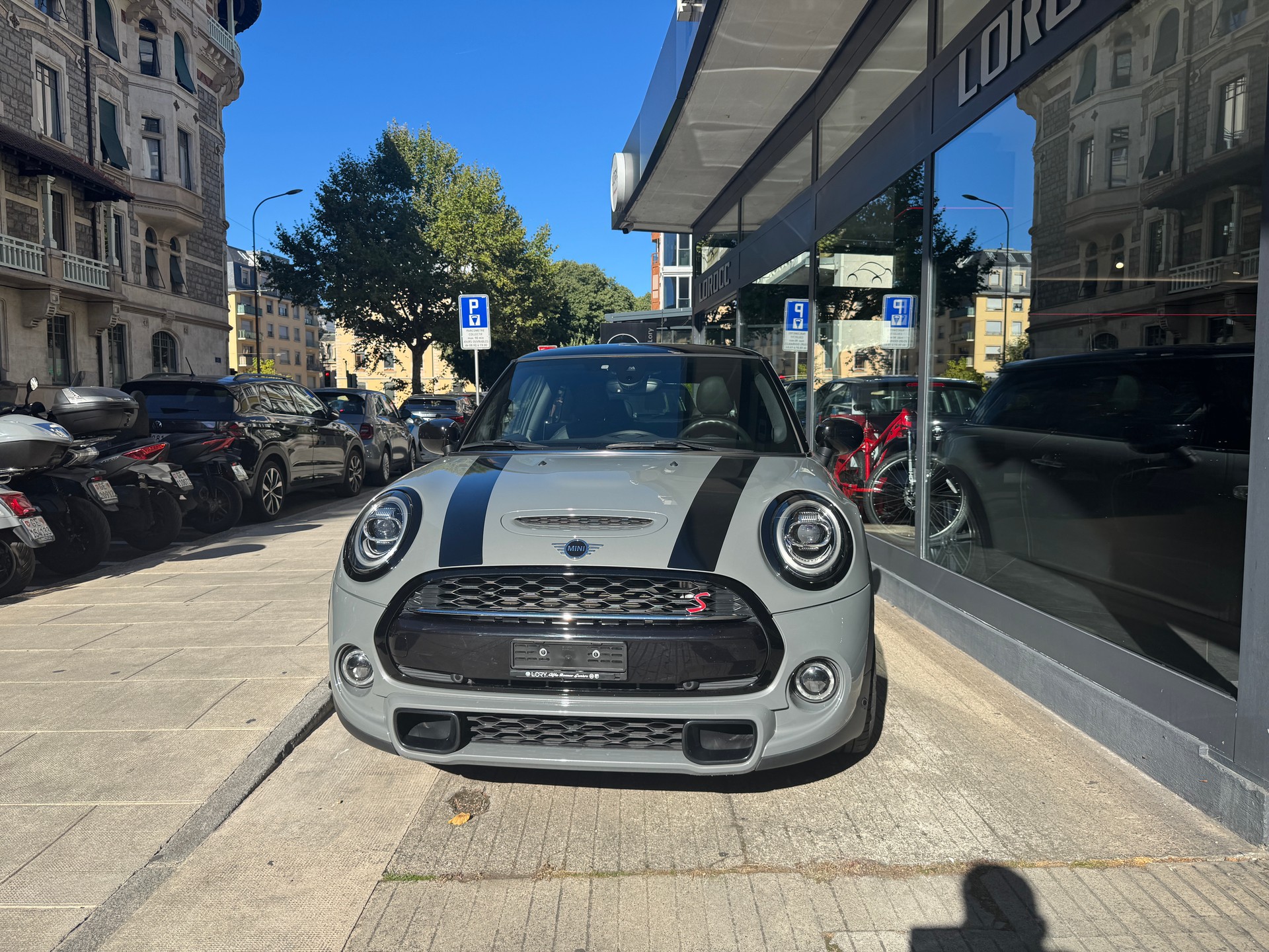 MINI Cooper S-image-1