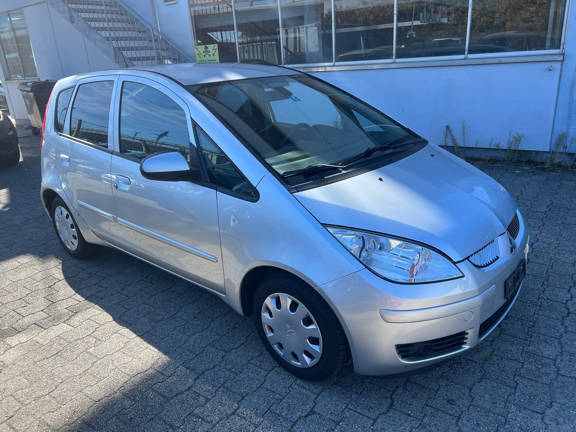 MITSUBISHI Colt 1.1 12V-image-2
