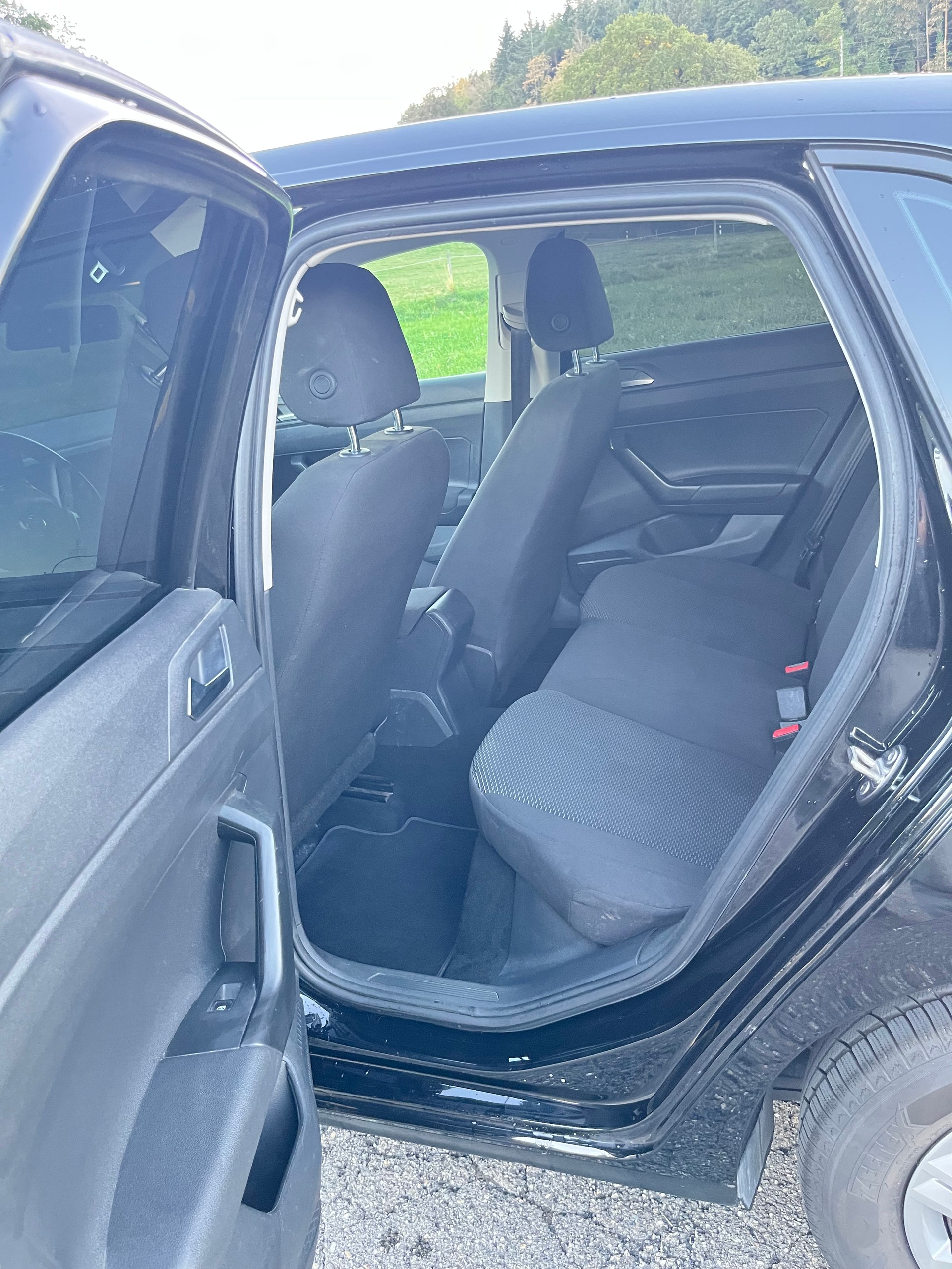 VW 1.0 MPI Trendline-image-3