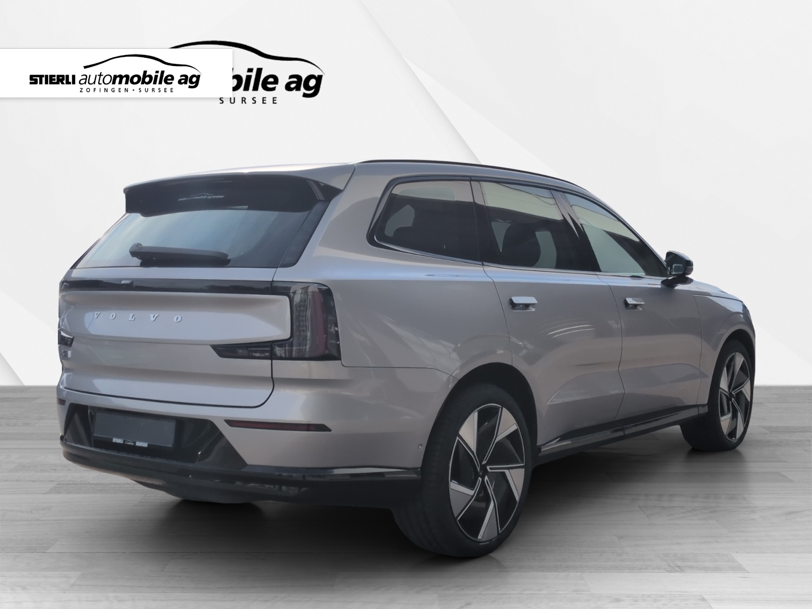 VOLVO EX 90 Twin Performance Ultra AWDD-image-4