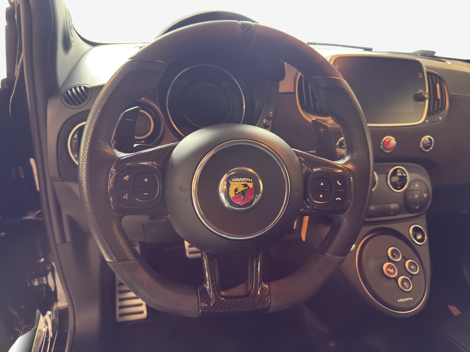 FIAT 595 1.4 16V Turbo Abarth Scorpion Legend Dualogic-image-9
