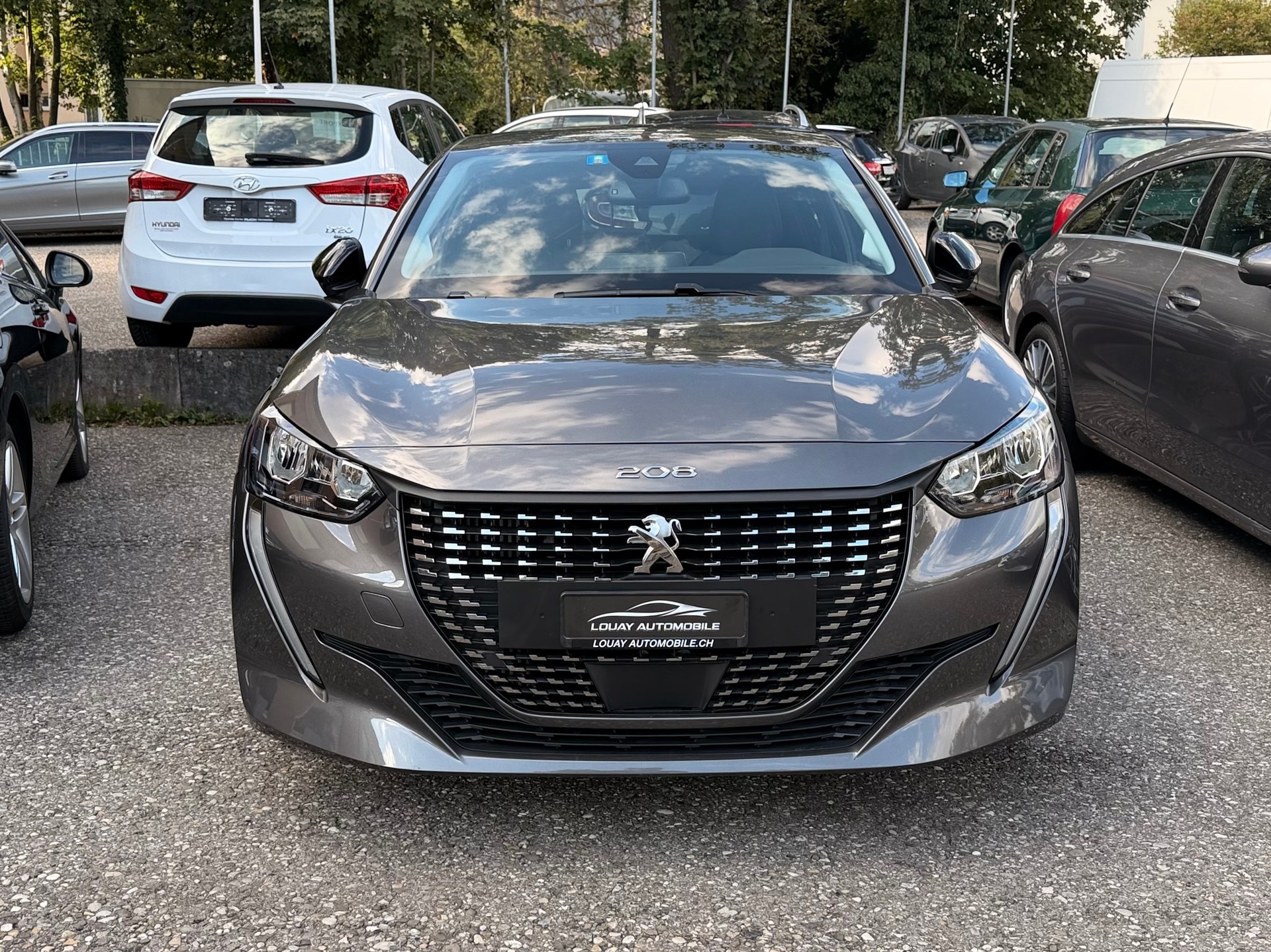 PEUGEOT 208 1.2 PureTech Active Pack EAT8-image-6