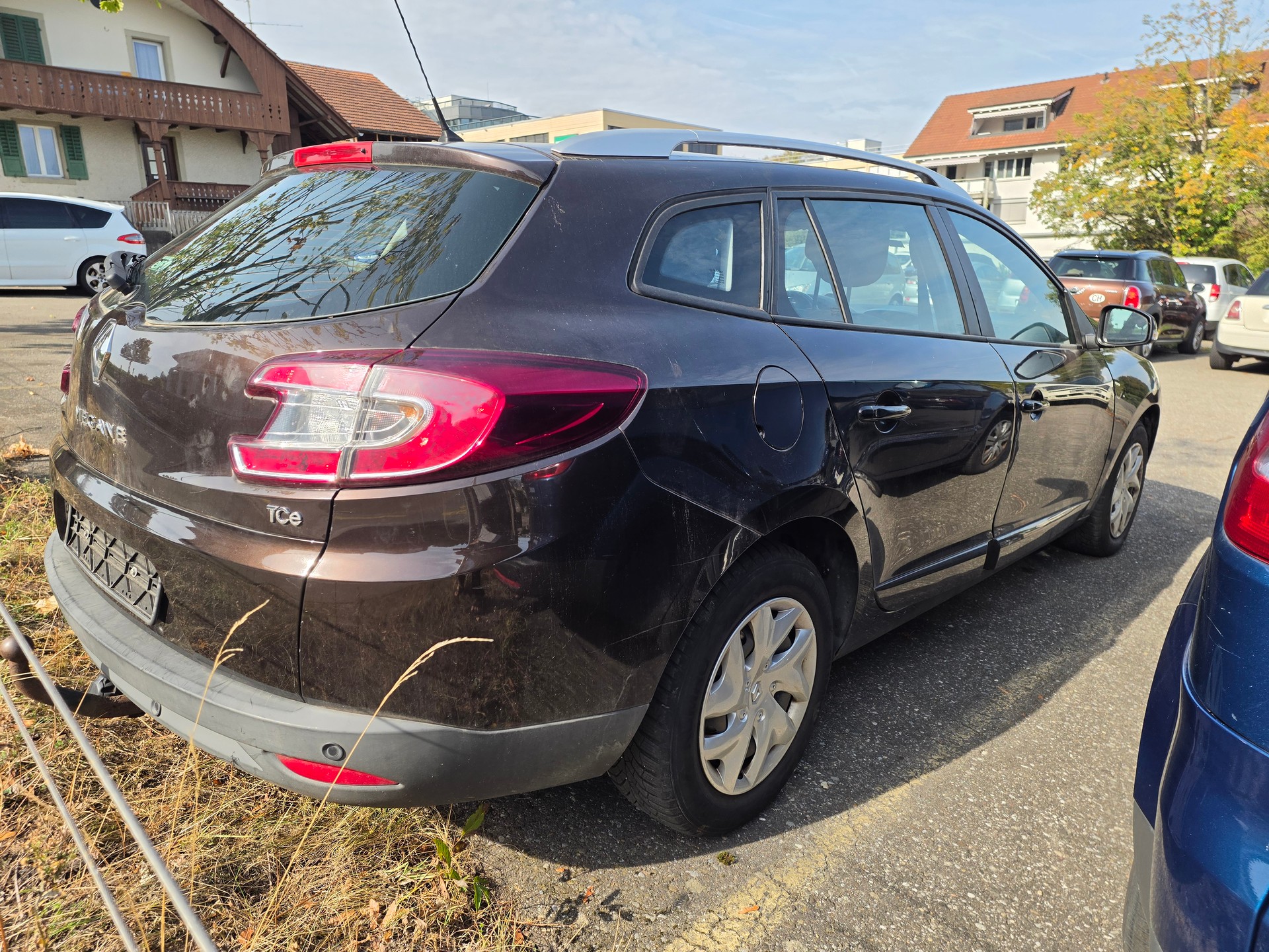 RENAULT Mégane Grandtour 1.2 16V Turbo Bose-image-2