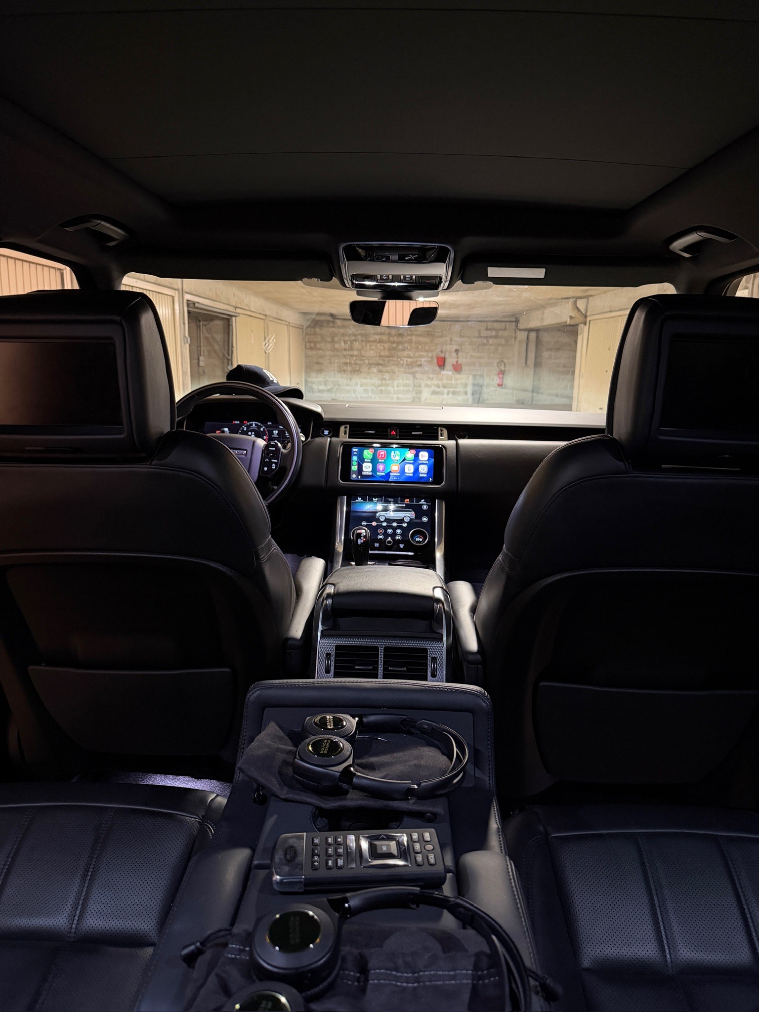 LAND ROVER 3.0 SDV6 HSE Dynamic-image-2