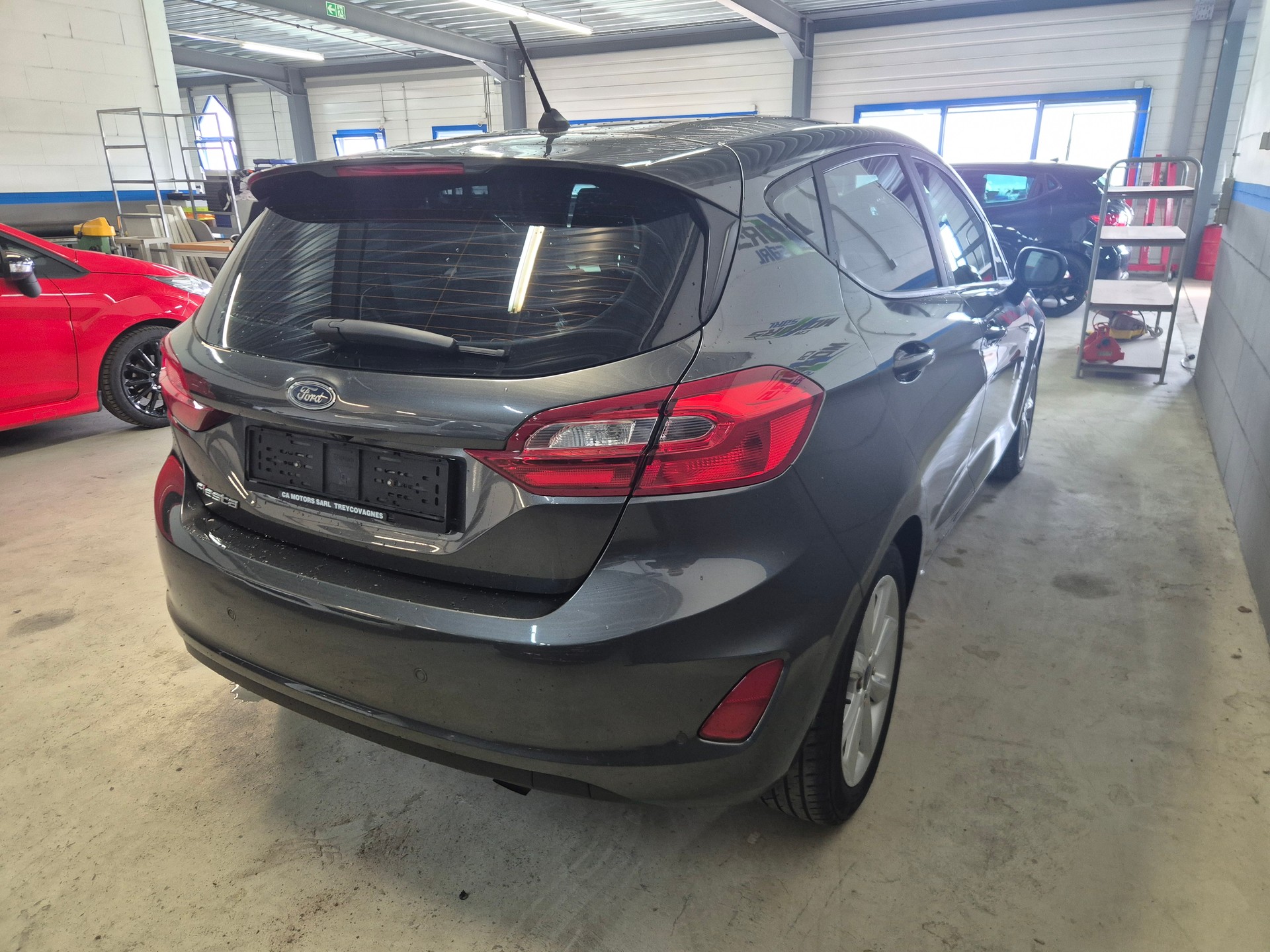 FORD Fiesta 1.0 SCTi Titanium-image-4