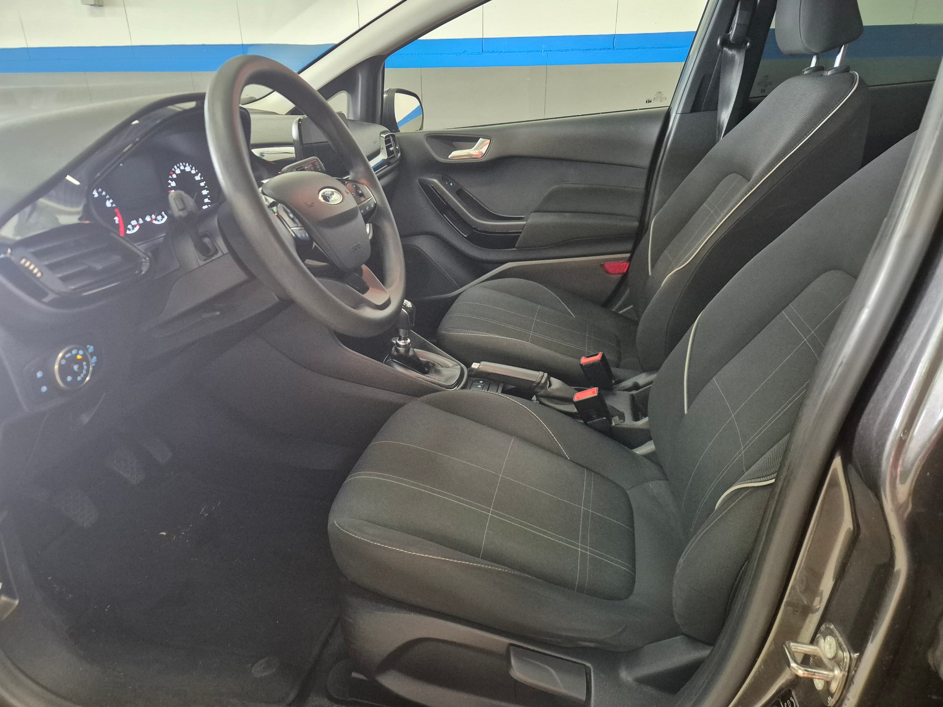 FORD Fiesta 1.0 SCTi Titanium-image-7