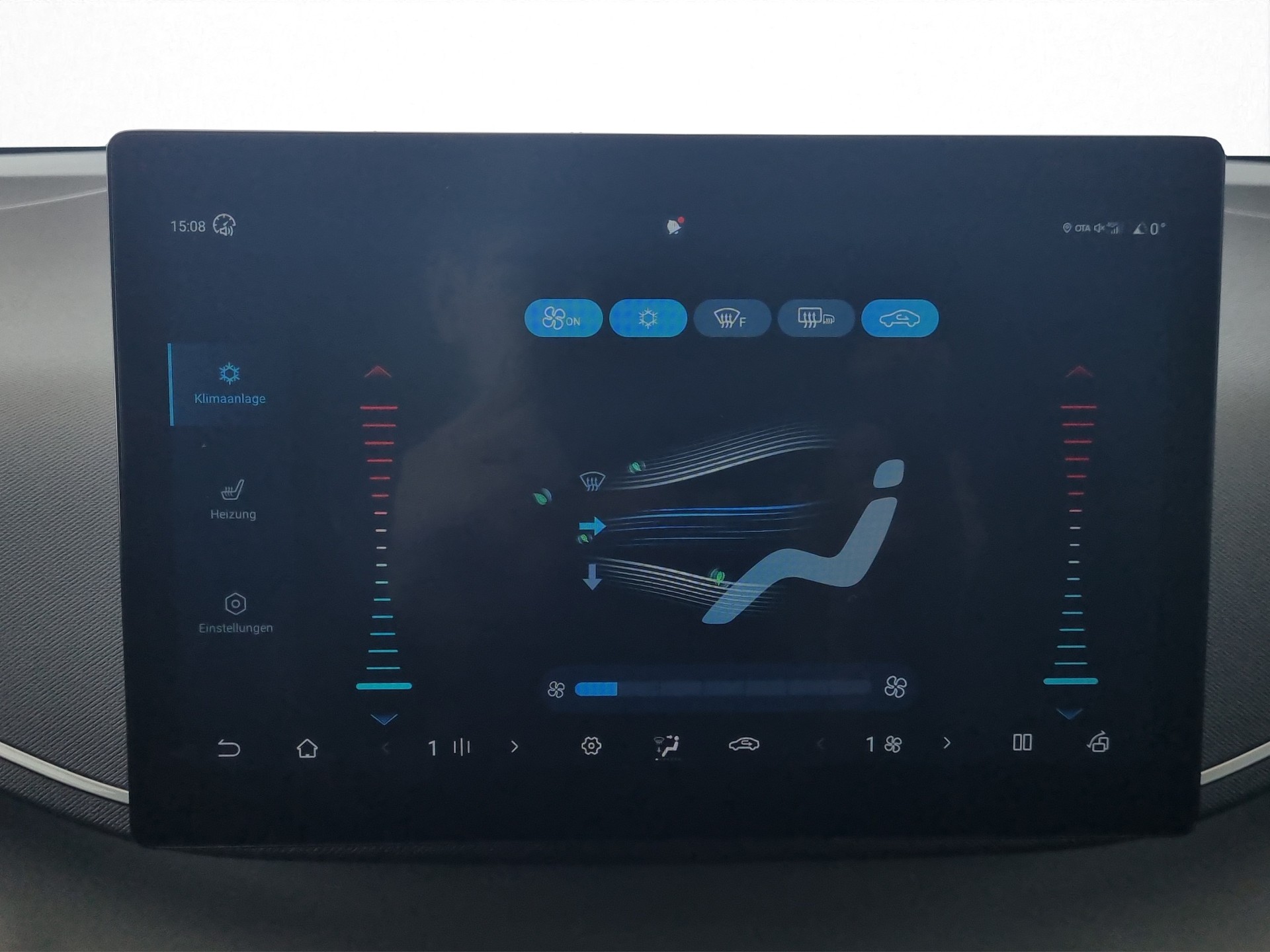 BYD Dolphin Surf 43kWh Comfort-image-13