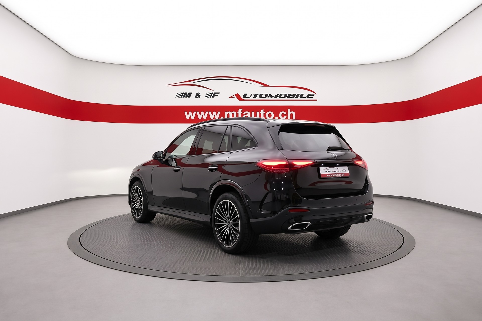 MERCEDES-BENZ GLC 400 e AMG Line 4matic-image-6