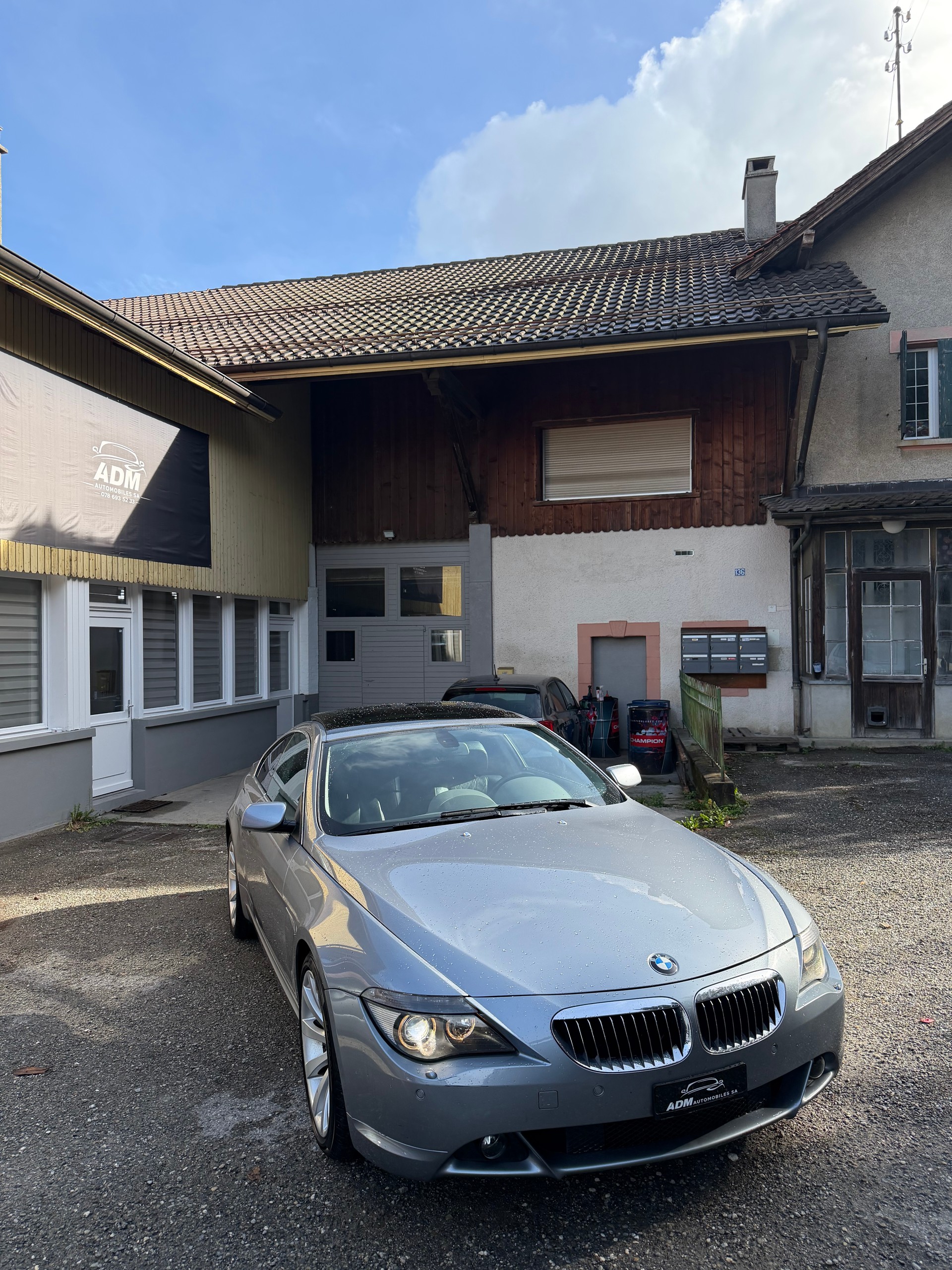 BMW 645i-image-6