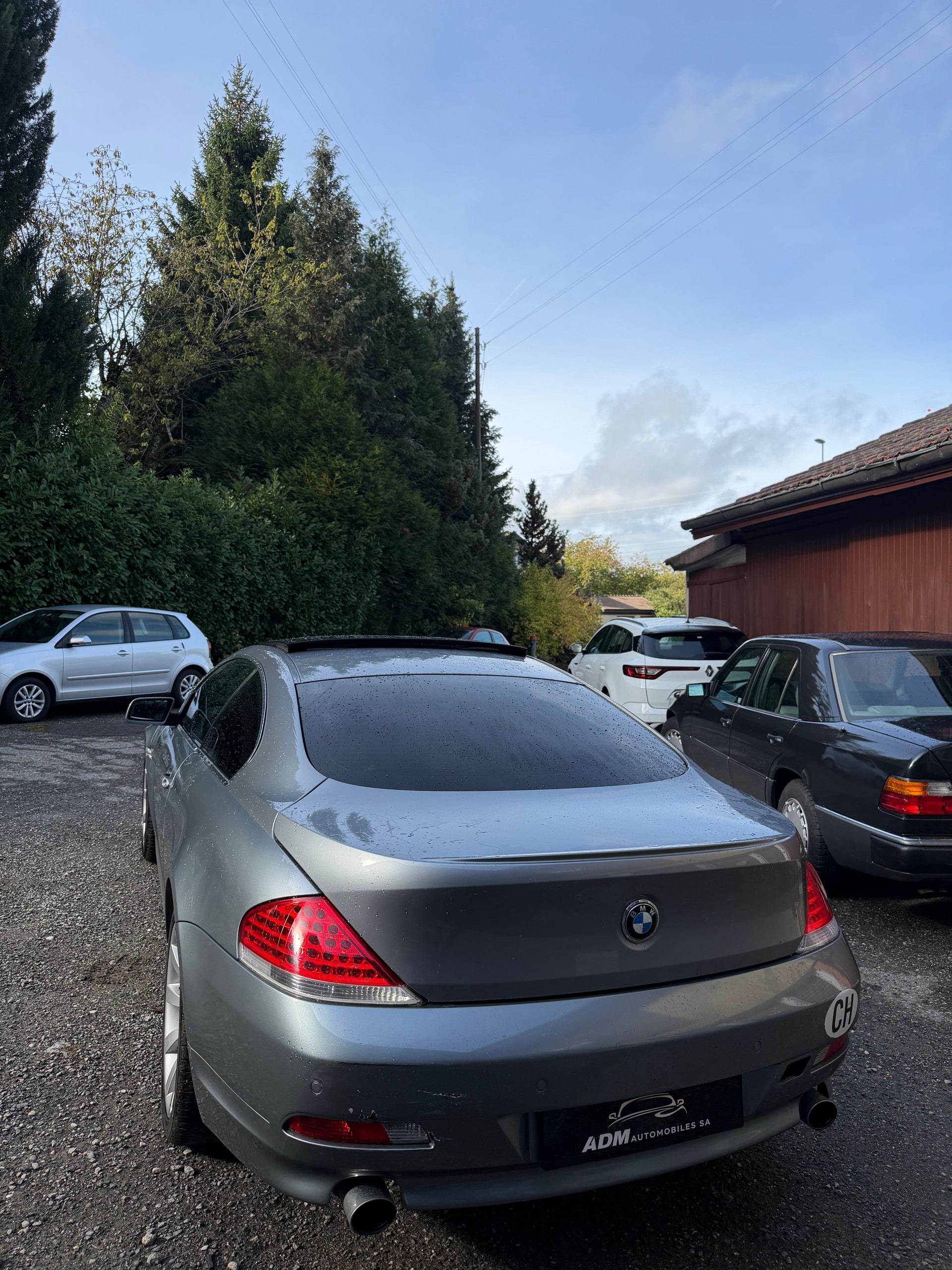 BMW 645i-image-2