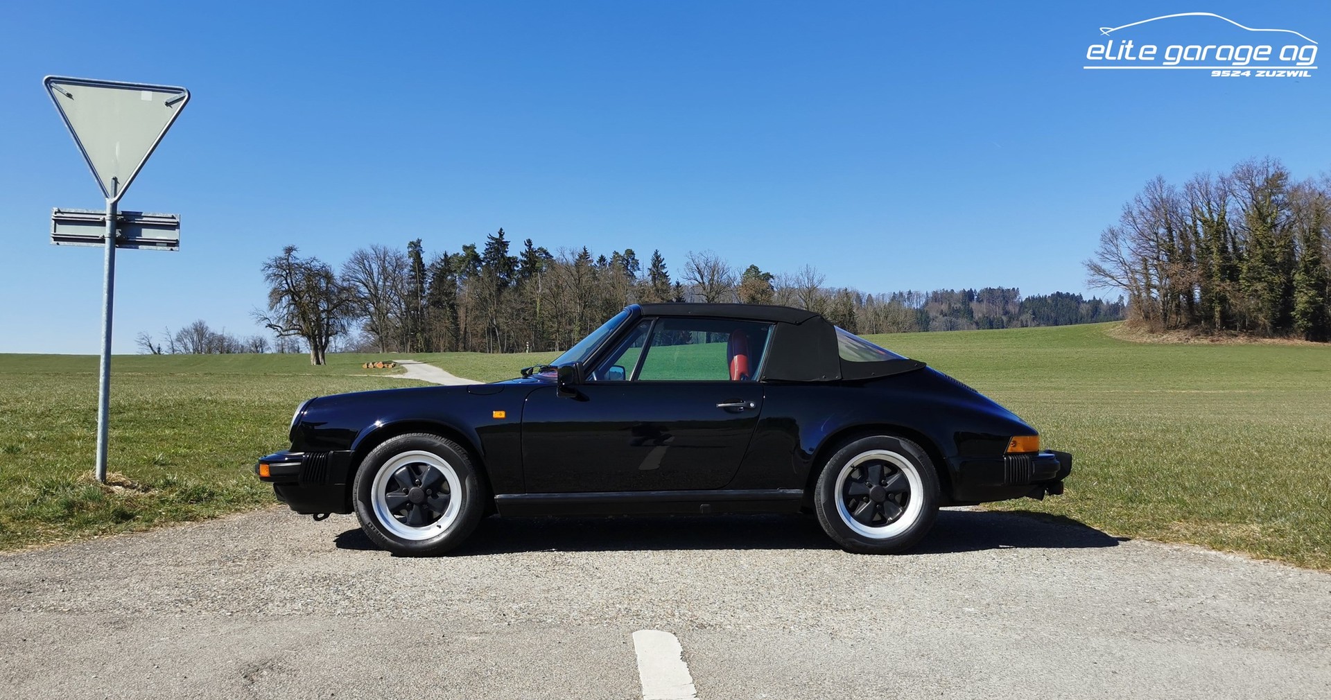 PORSCHE 911 Carrera Cabrio-image-4