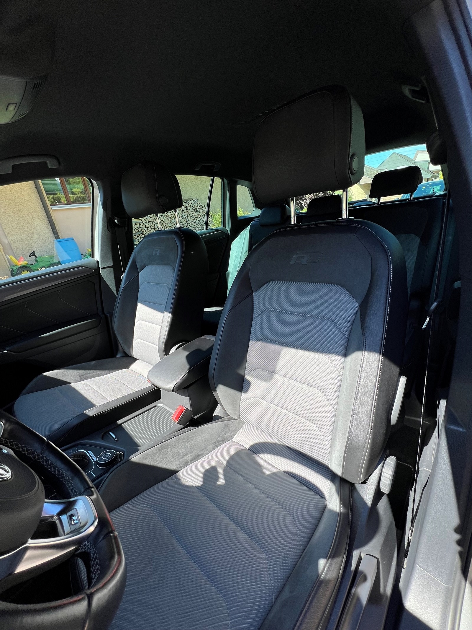 VW Tiguan 2.0TSI R-Line Highline 4Motion DSG-image-7