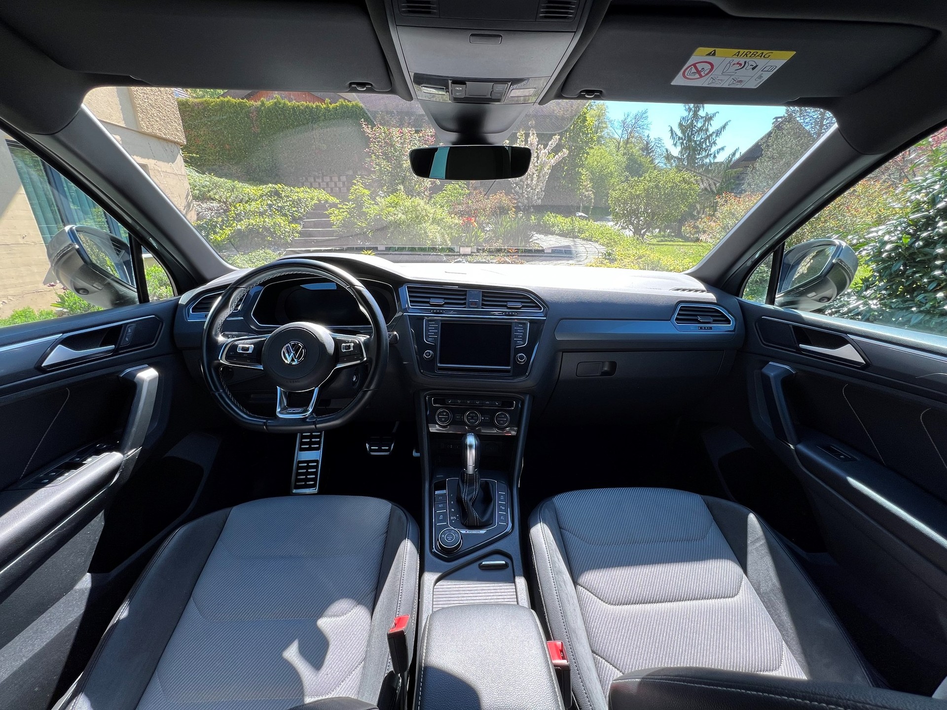 VW Tiguan 2.0TSI R-Line Highline 4Motion DSG-image-5