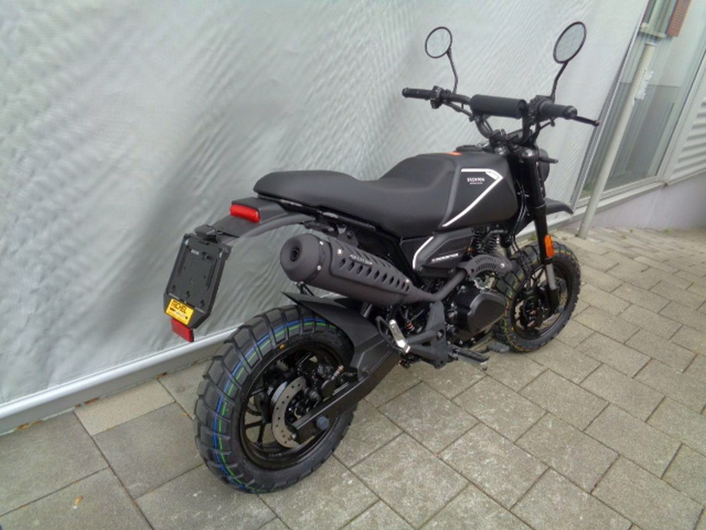 BRIXTON Crossfire 125 XS CBS-showroom-element-2