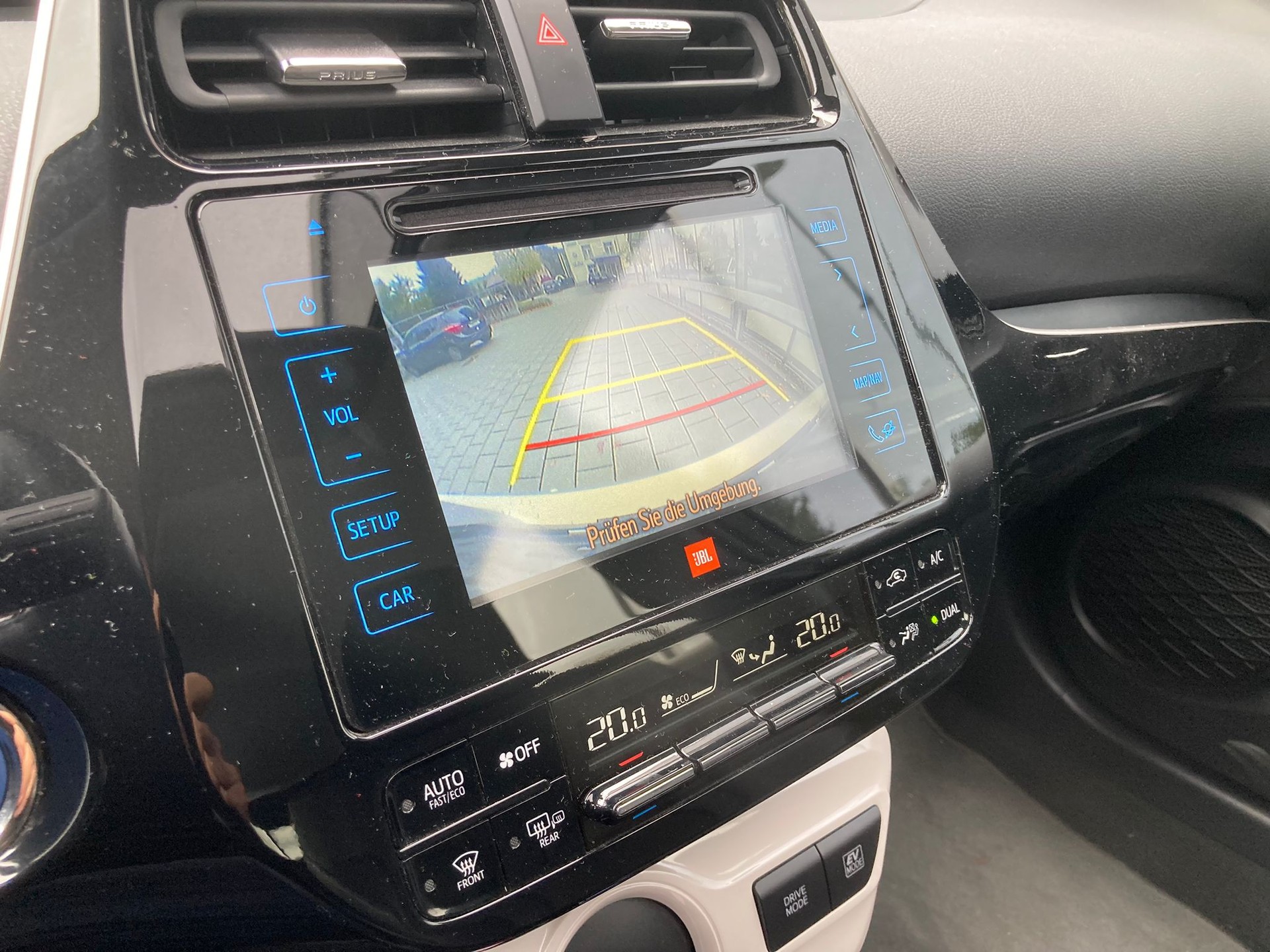 TOYOTA Prius 1.8 VVT-i HSD Sol Premium-image-12